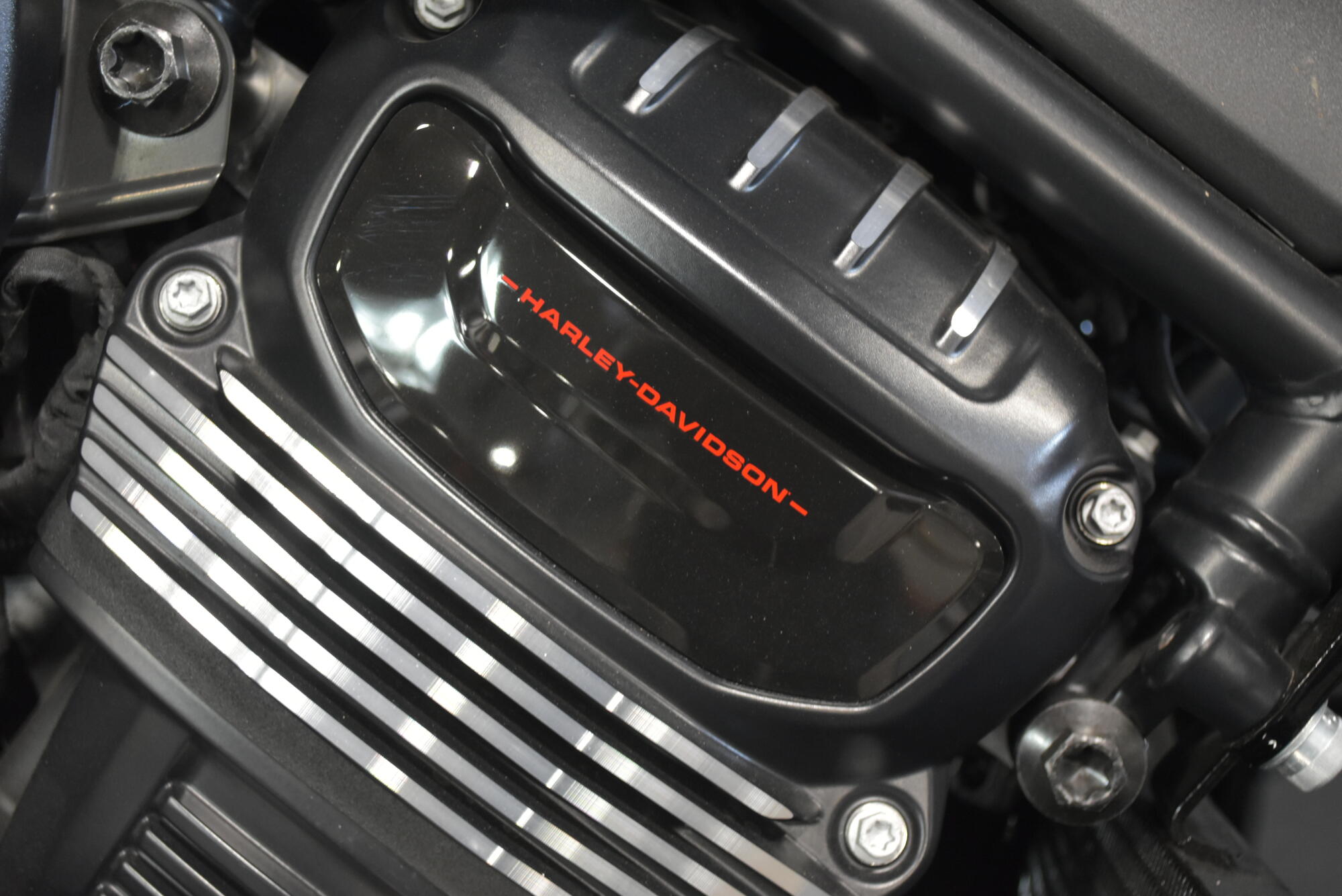 2026 Harley-Davidson® Sportster® S Vivid Black Black Trim, photo 25