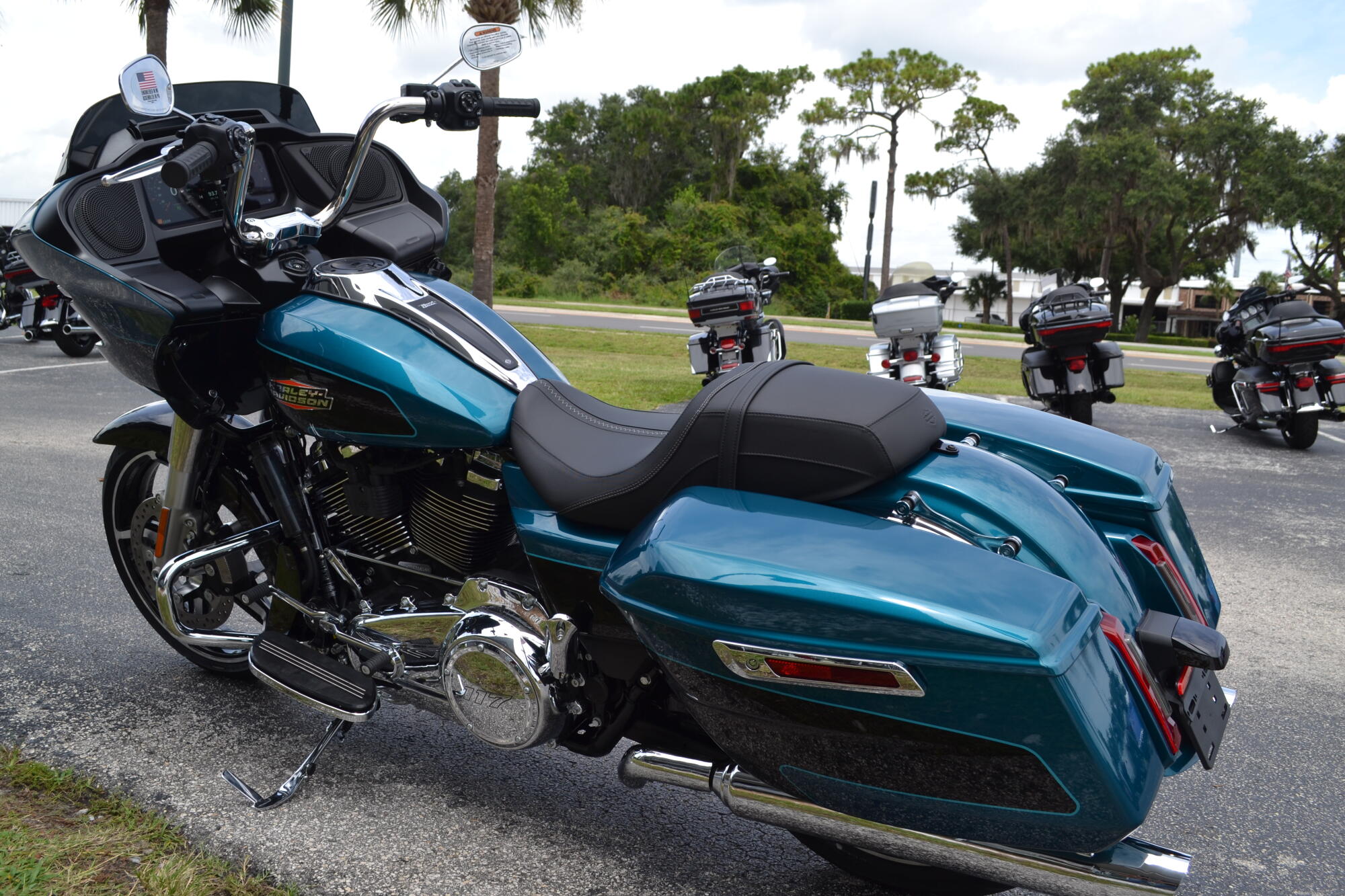 2026 Harley-Davidson® Road Glide® - FLTRX, photo 15