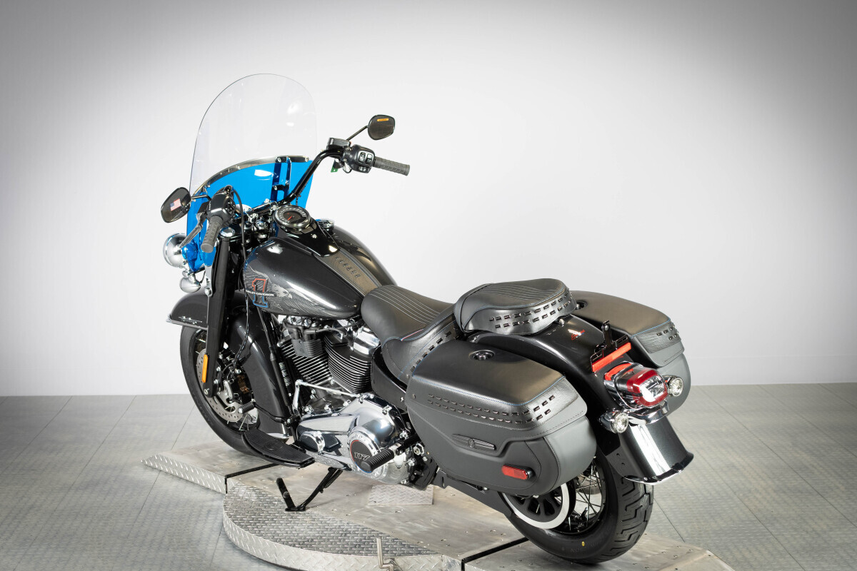 2026 Harley-Davidson® Heritage Classic FLHC, photo 7