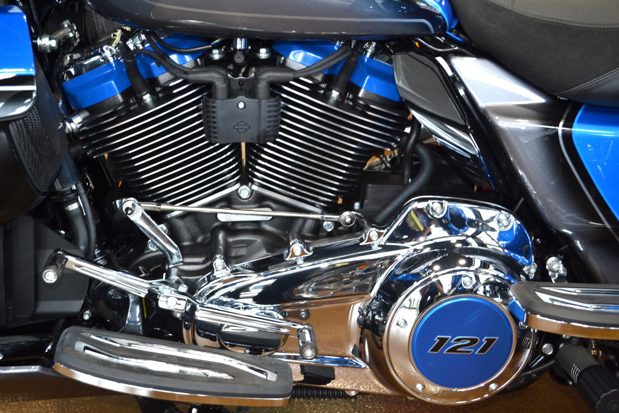 2026 Harley-Davidson® CVO Street Glide 3 Limited Electric Coast - FLHLTSE, photo 13