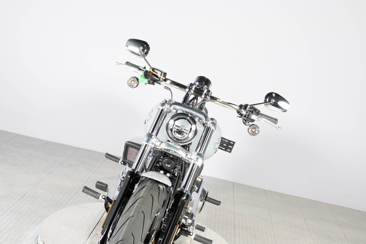 2026 Harley-Davidson® Breakout™ FXBR, photo 11