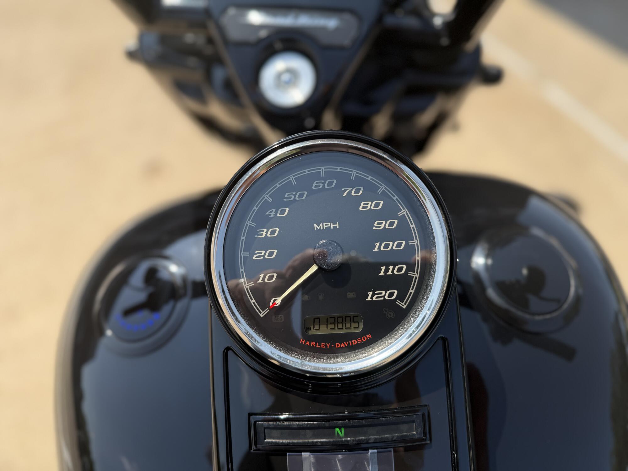 2018 Harley-Davidson® Road King® Special Vivid Black, photo 12
