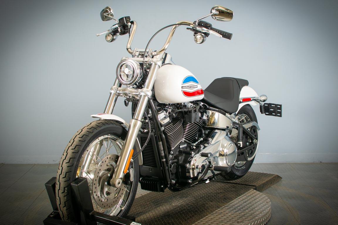 2026 Harley-Davidson® Super Glide® FXD, photo 4