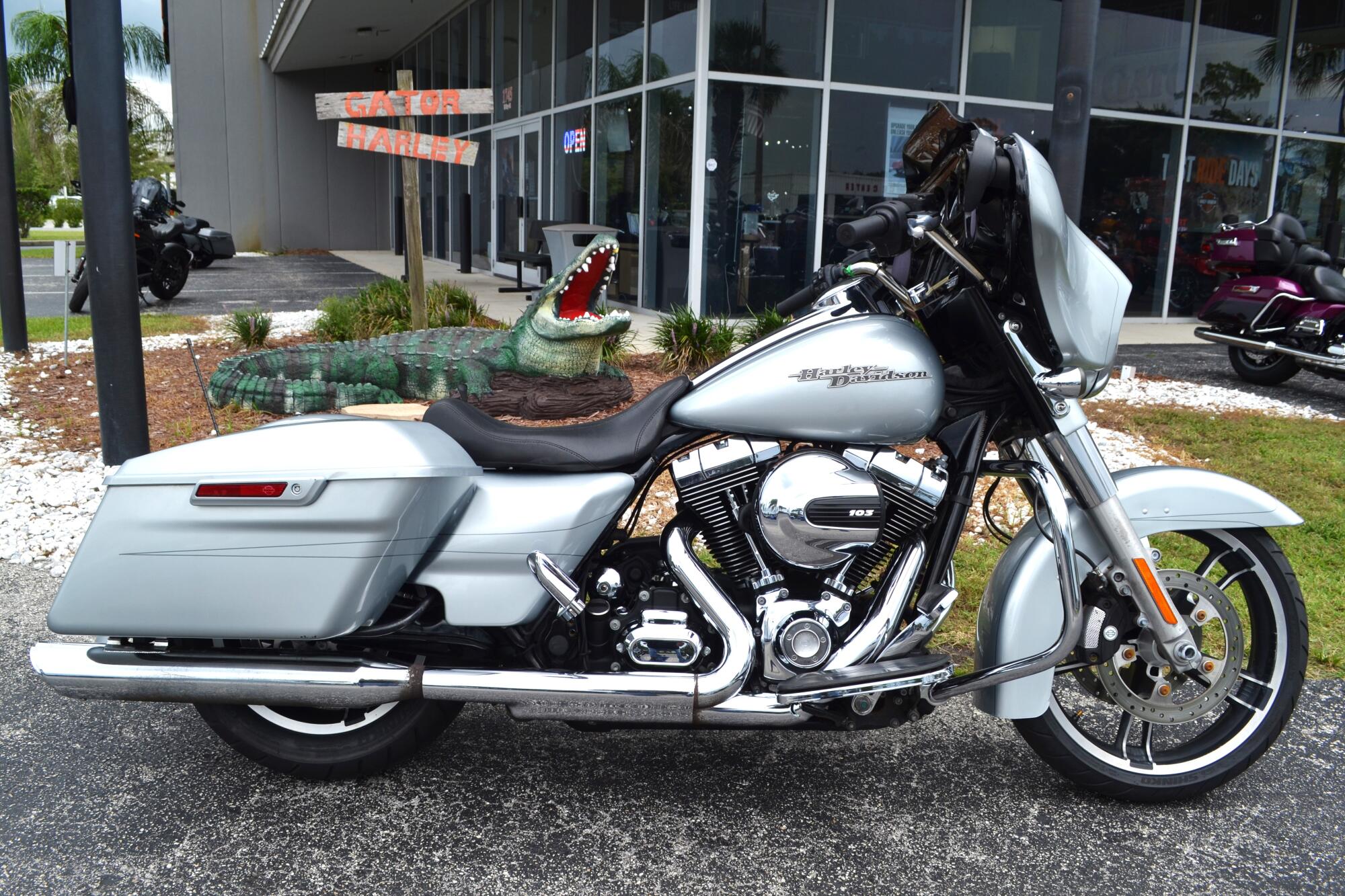 2015 Harley-Davidson® Street Glide® Special - FLHXS