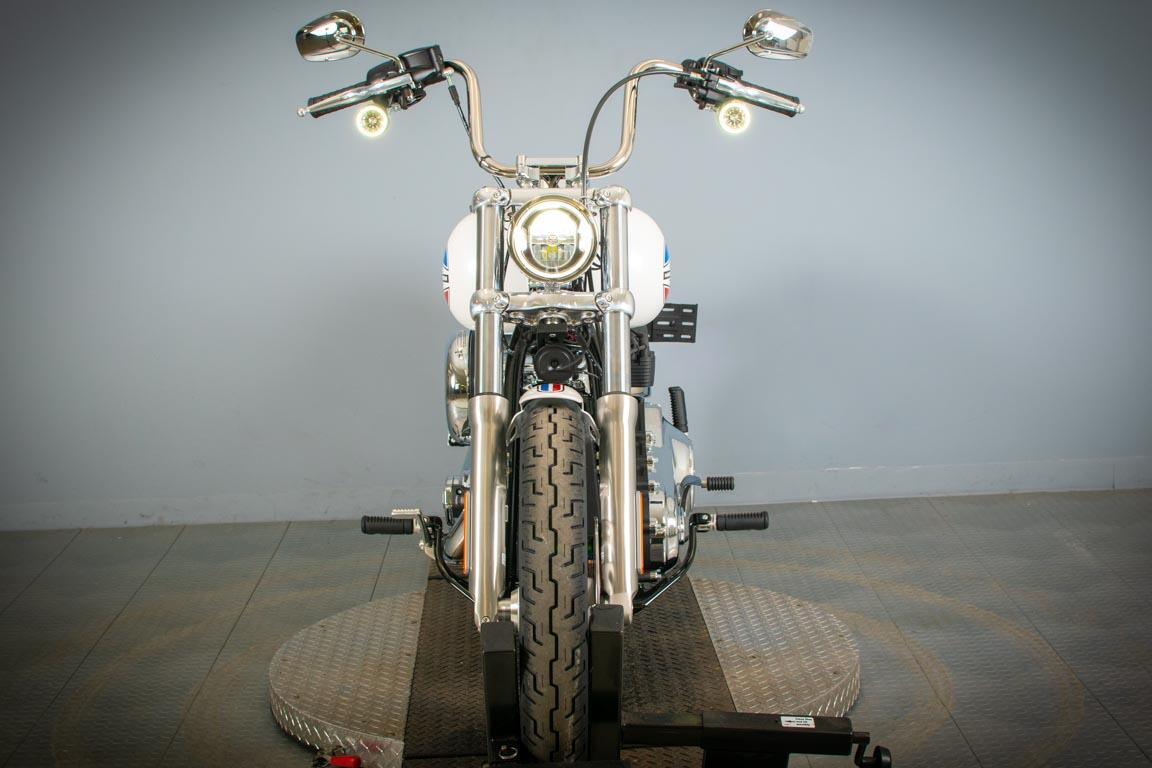 2026 Harley-Davidson® Super Glide® FXD, photo 3