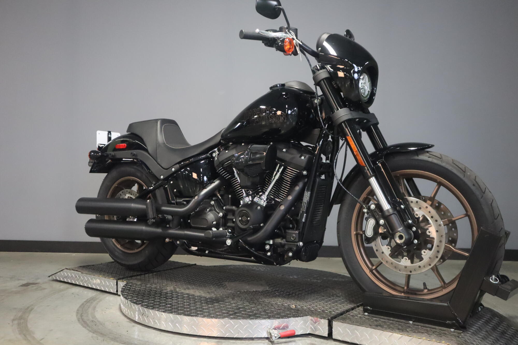 2024 Harley-Davidson® Low Rider® S (FXLRS), photo 2