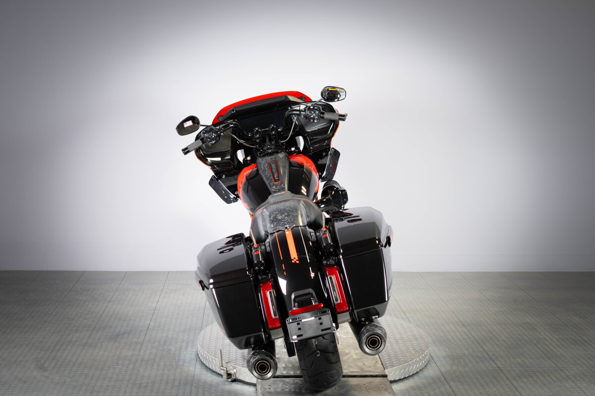 2026 Harley-Davidson® CVO Road Glide ST FLTRXSTSE, photo 7