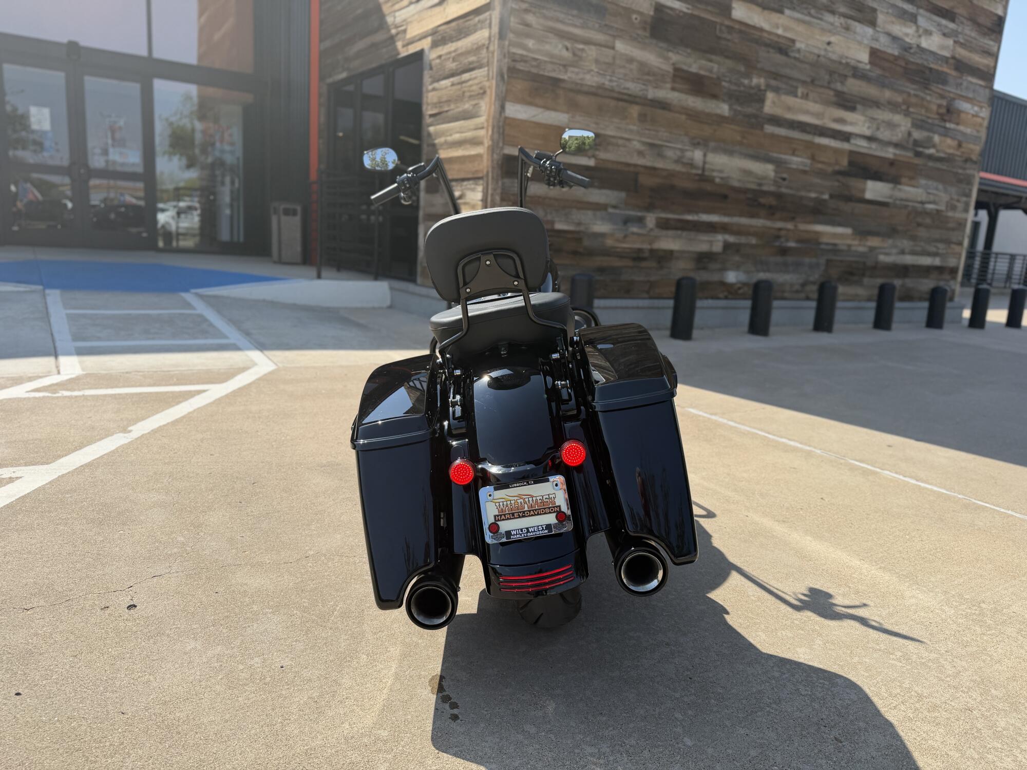 2018 Harley-Davidson® Road King® Special Vivid Black, photo 7