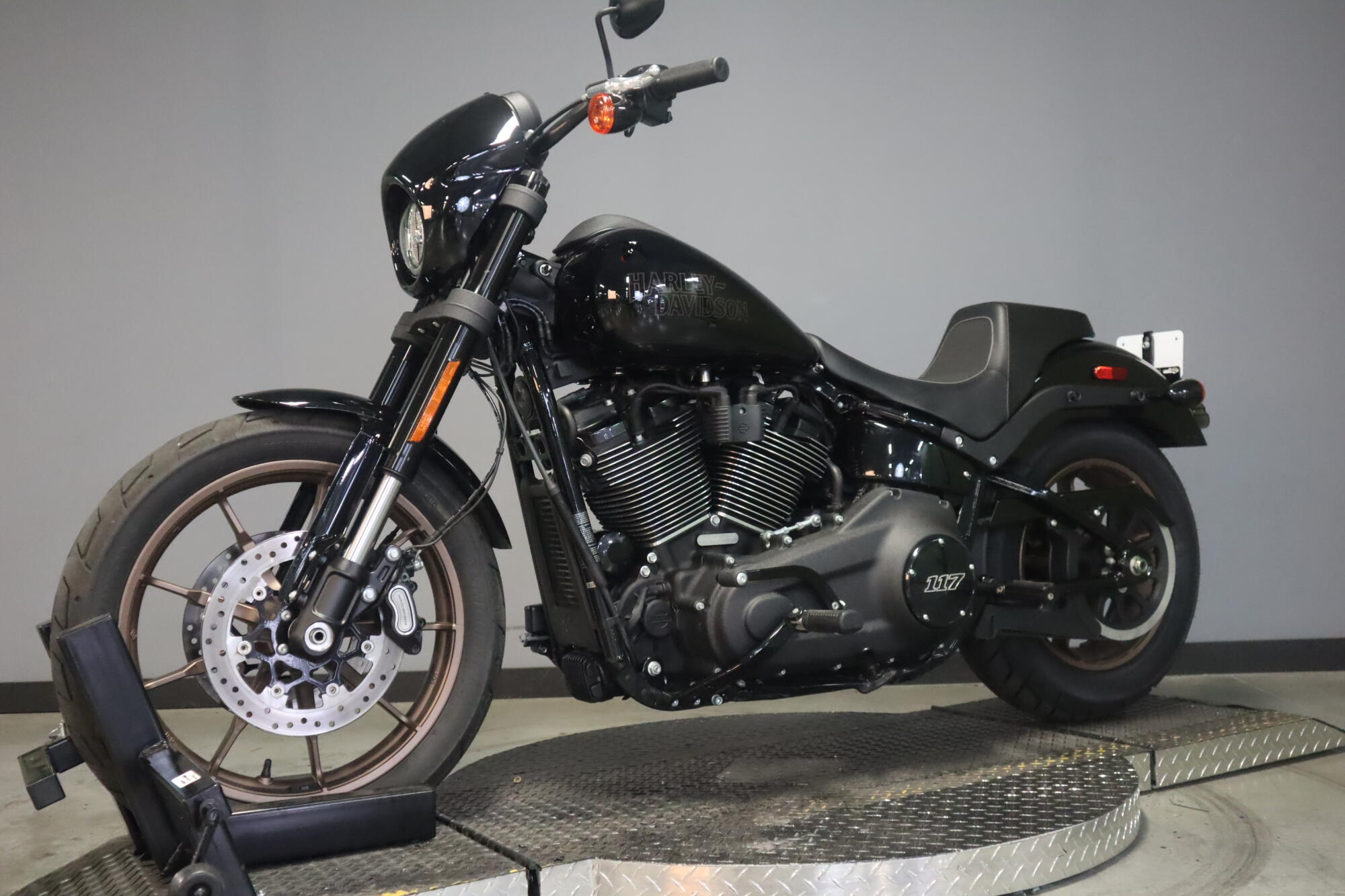 2024 Harley-Davidson® Low Rider® S (FXLRS), photo 4