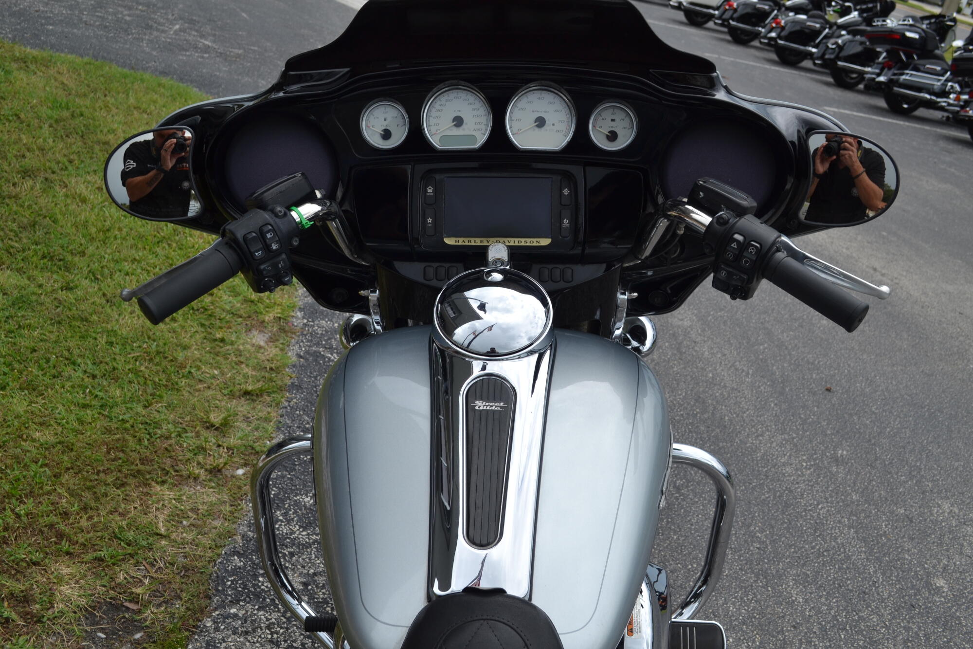 2015 Harley-Davidson® Street Glide® Special - FLHXS, photo 10