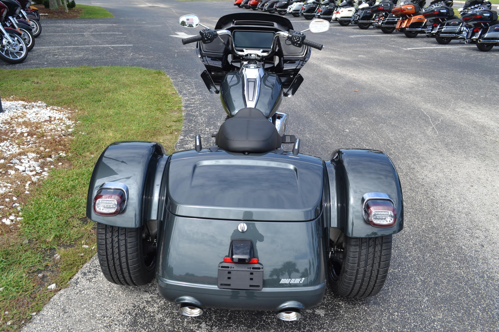 2026 Harley-Davidson® Road Glide 3 - FLTRT, photo 8