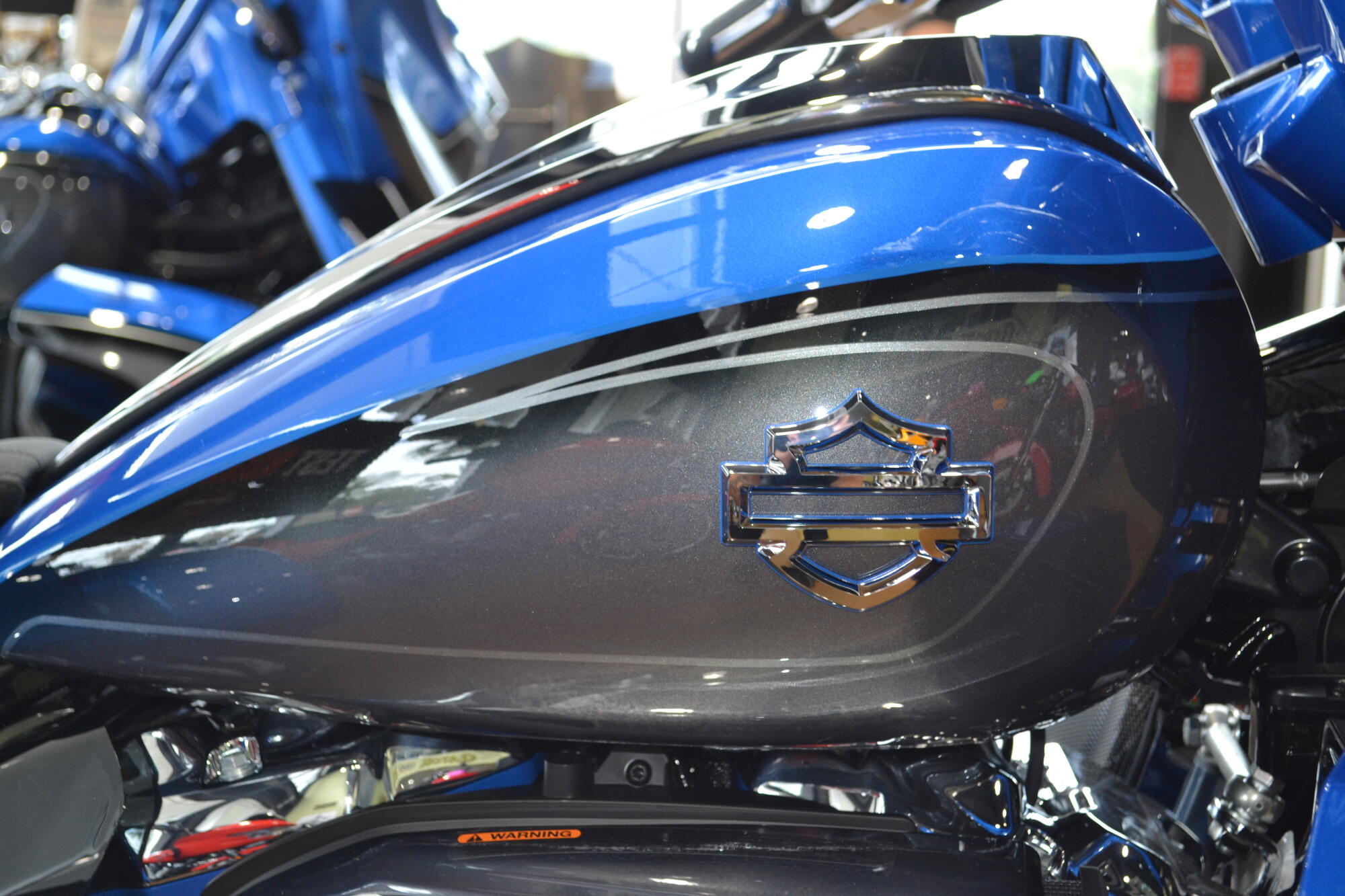 2026 Harley-Davidson® CVO Street Glide 3 Limited Electric Coast - FLHLTSE, photo 3