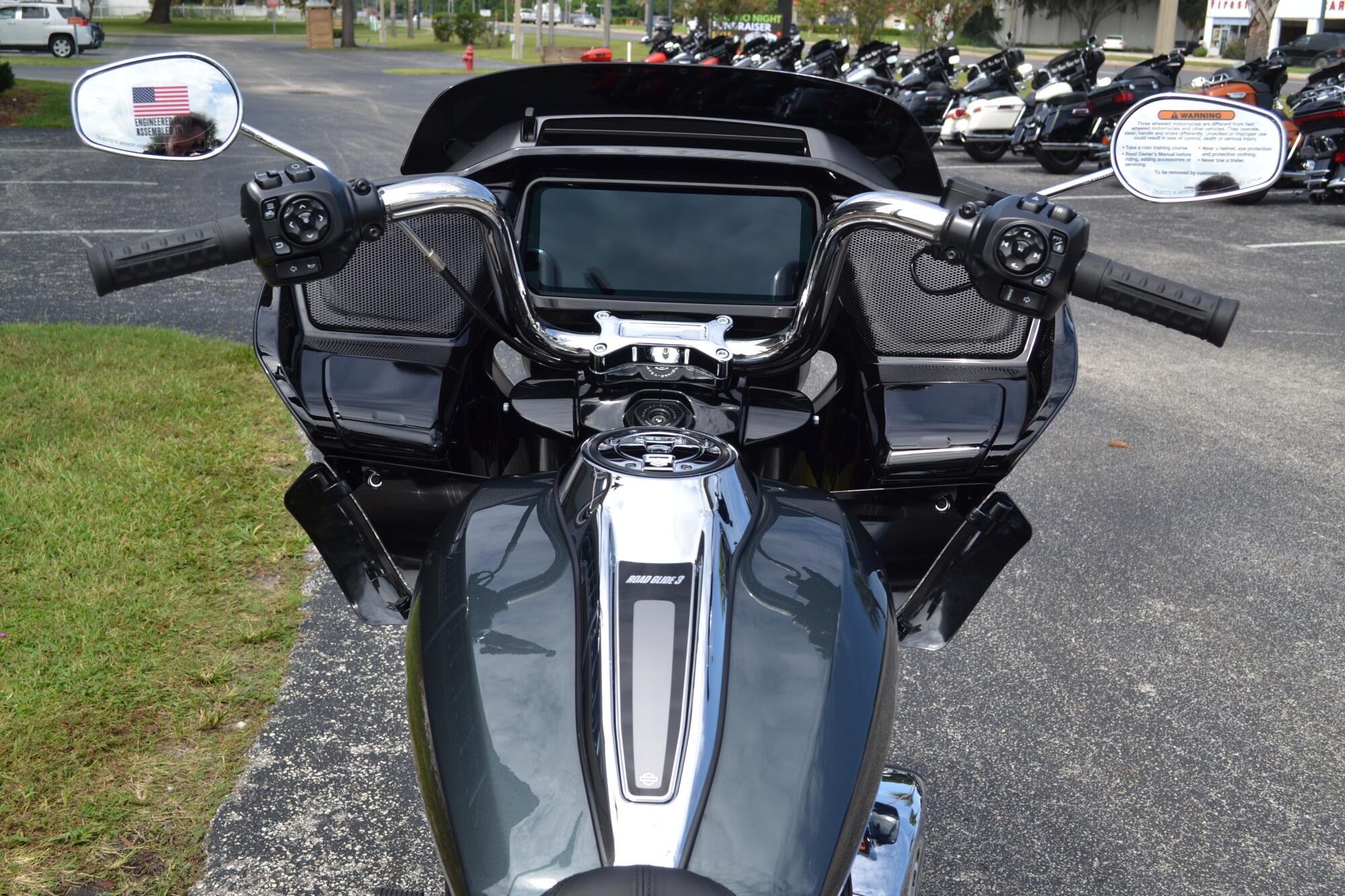 2026 Harley-Davidson® Road Glide 3 - FLTRT, photo 11