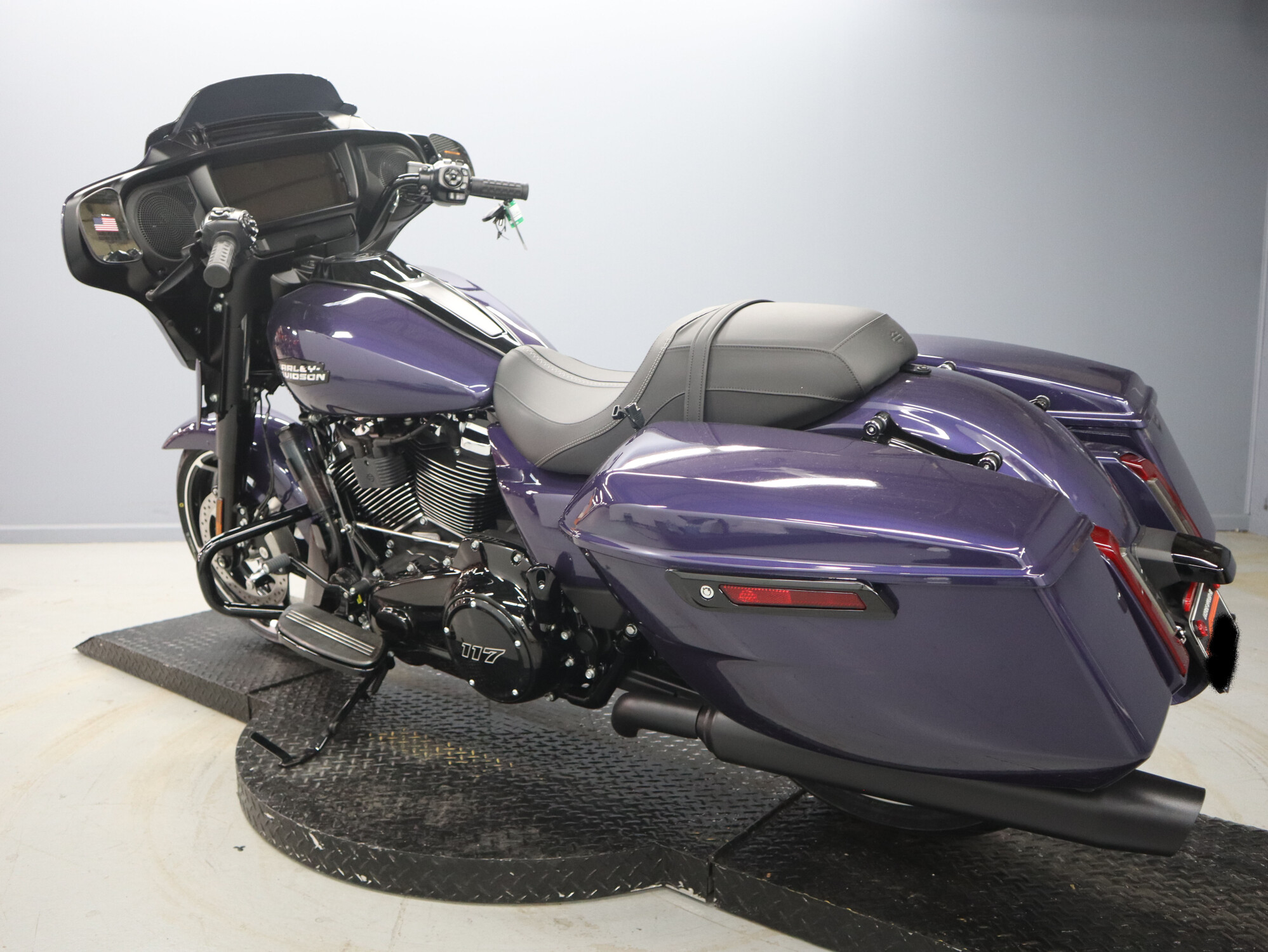 2026 Harley-Davidson® Street Glide® FLHX, photo 6