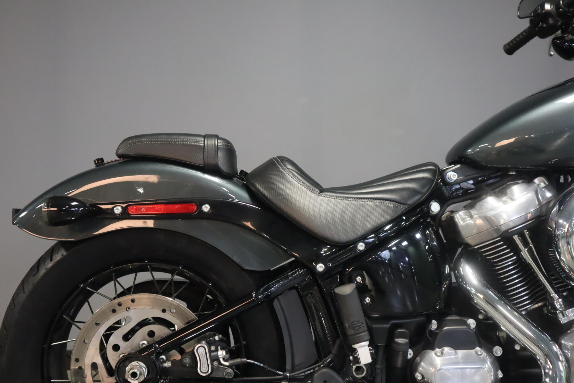 2025 Harley-Davidson® Street Bob® FXBB, photo 11