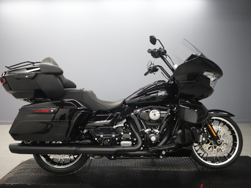 Grand American Touring Harley-Davidson Motorcycles | Riverside