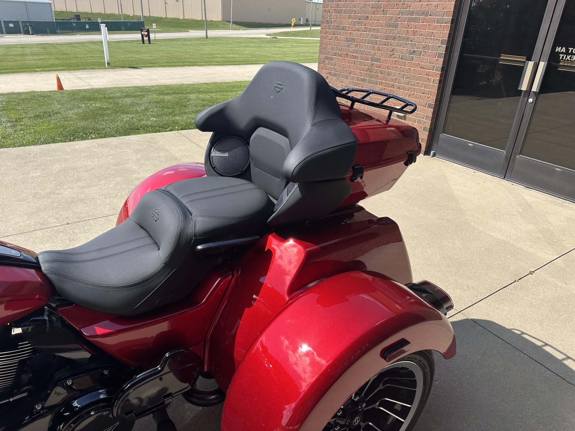 2026 Street Glide 3 Limited Trike FLHLT, photo 13