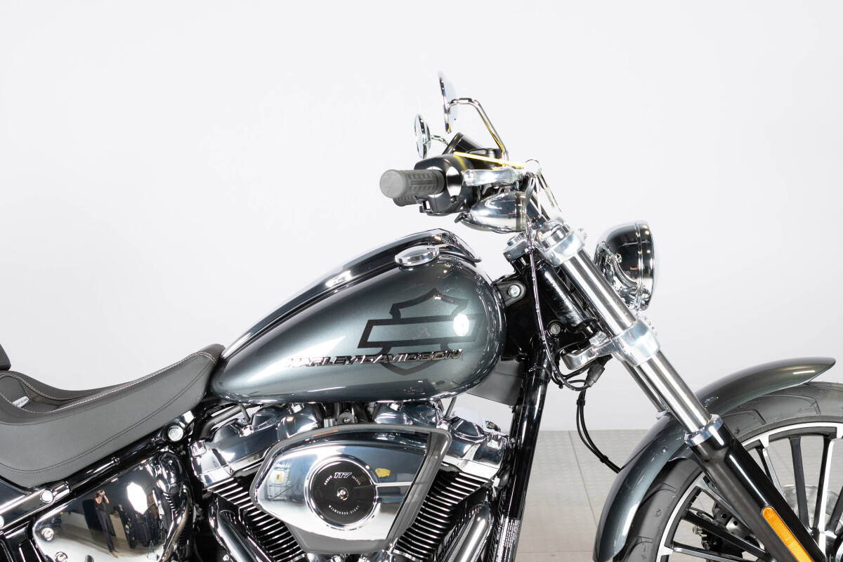 2026 Harley-Davidson® Breakout™ FXBR, photo 14