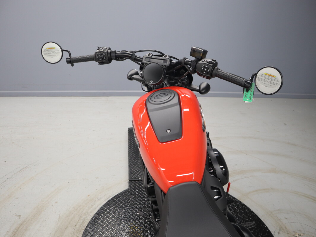 2026 Harley-Davidson® Nightster™ Special RH975S, photo 10