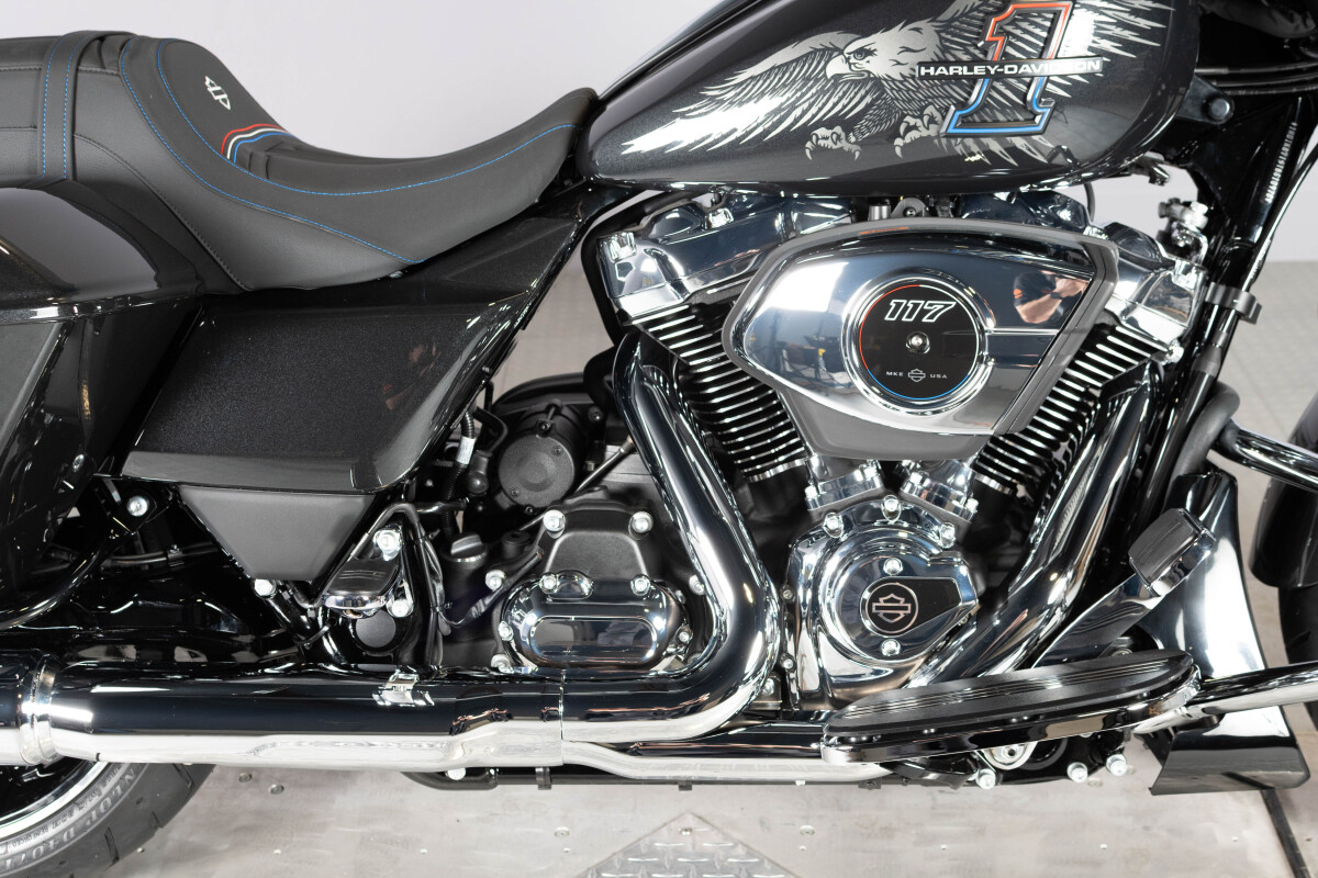 2026 Harley-Davidson® Street Glide® FLHX, photo 3