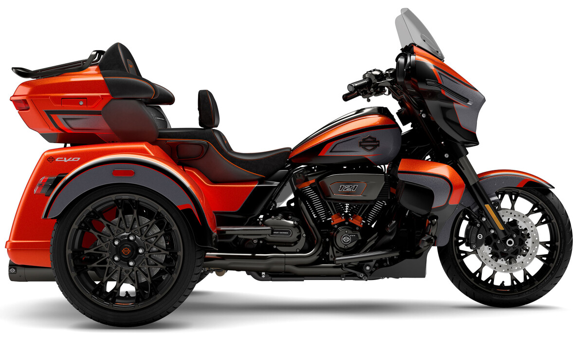 2026 Harley-Davidson® CVO Street Glide 3 Limited FLHLTSE