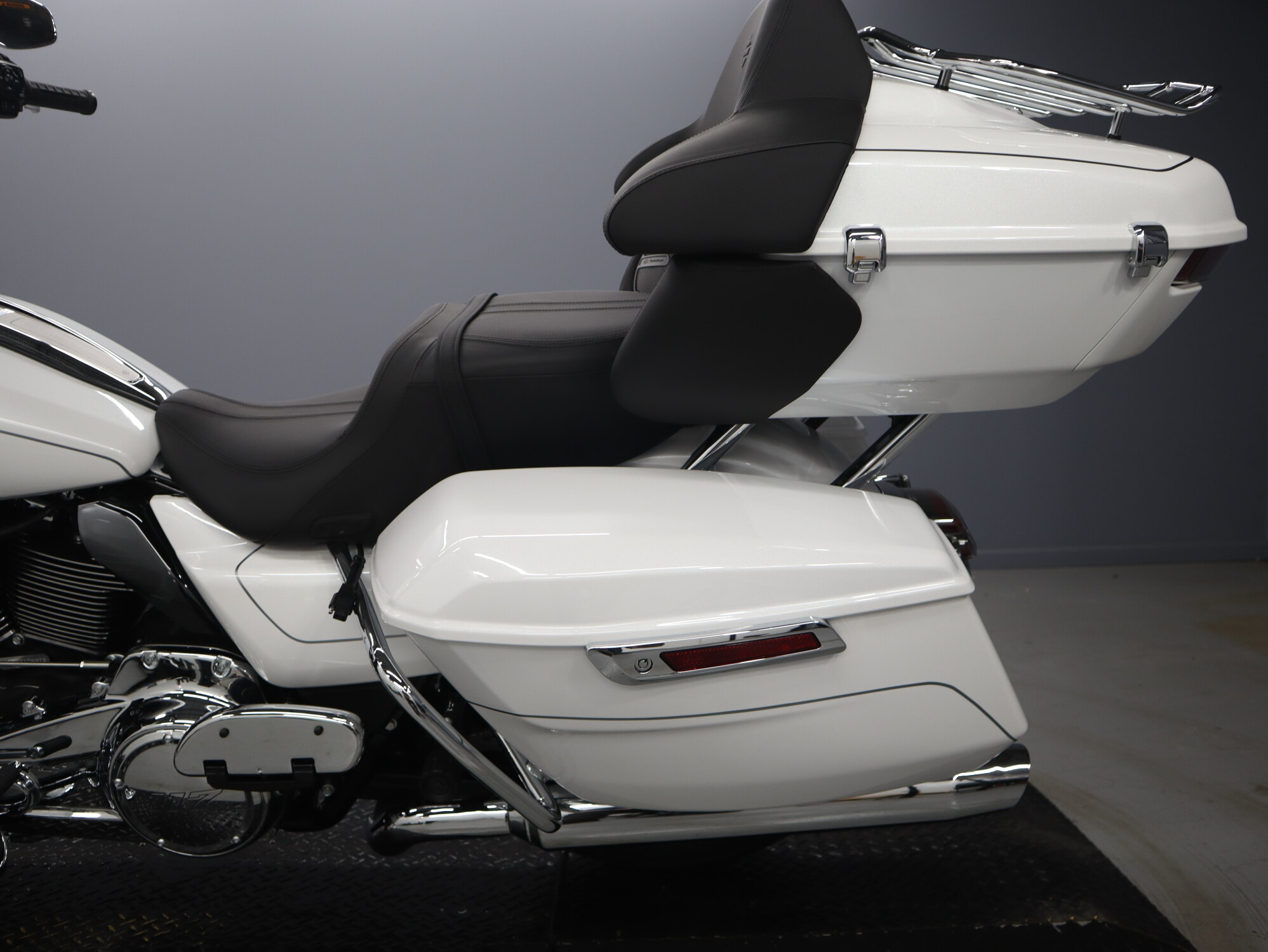 2026 Harley-Davidson® Road Glide Limited FLTRXL, photo 32