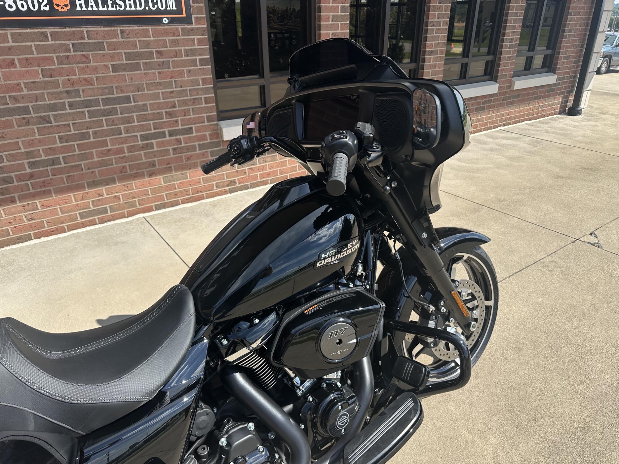 2026 Harley-Davidson Street Glide FLHX, photo 6