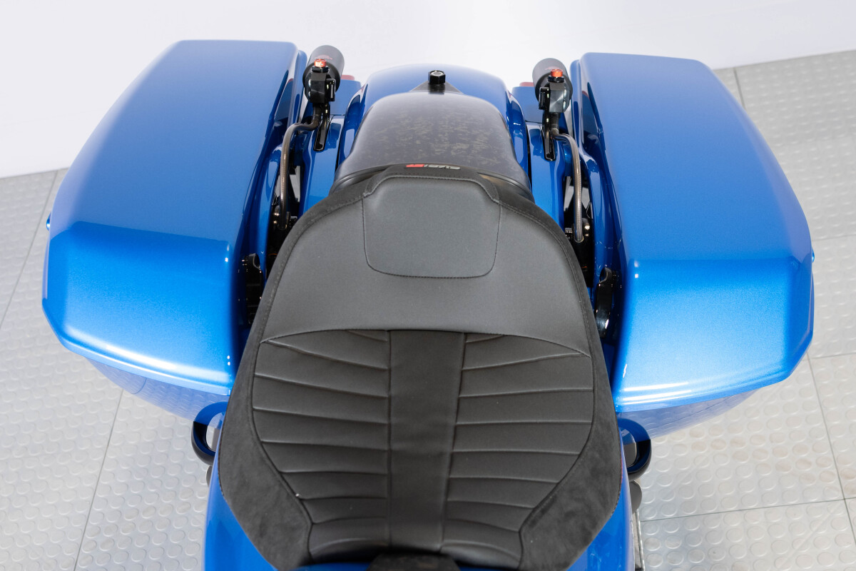 2026 Harley-Davidson® CVO Road Glide ST FLTRXSTSE, photo 12