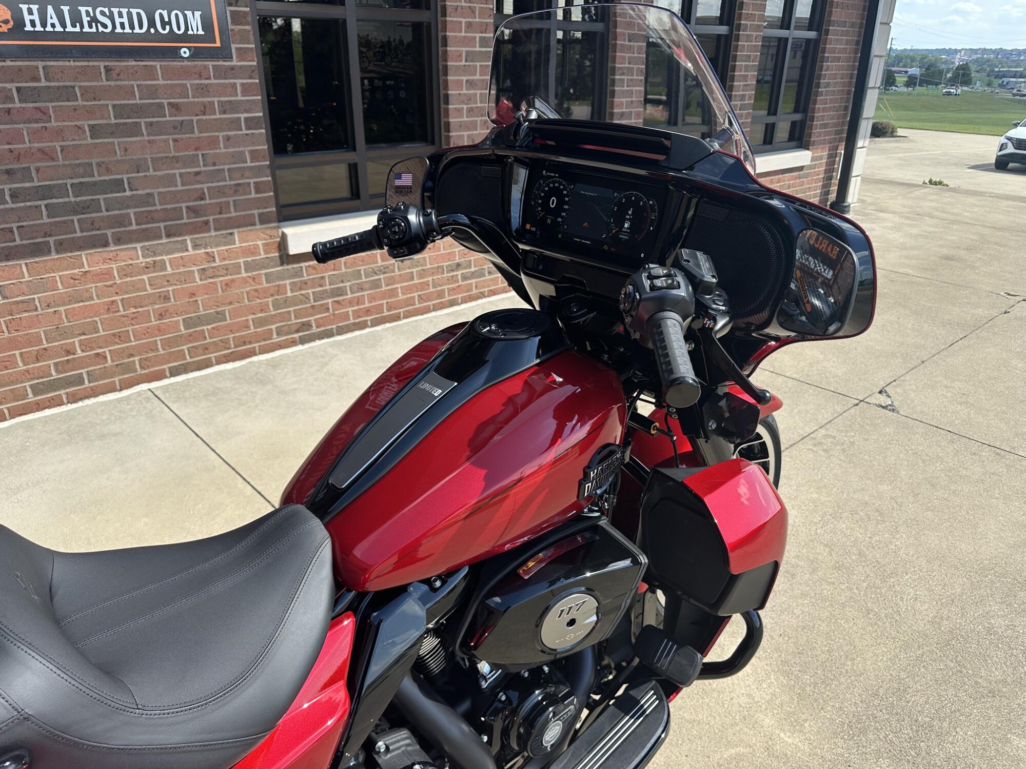 2026 Street Glide 3 Limited Trike FLHLT, photo 6