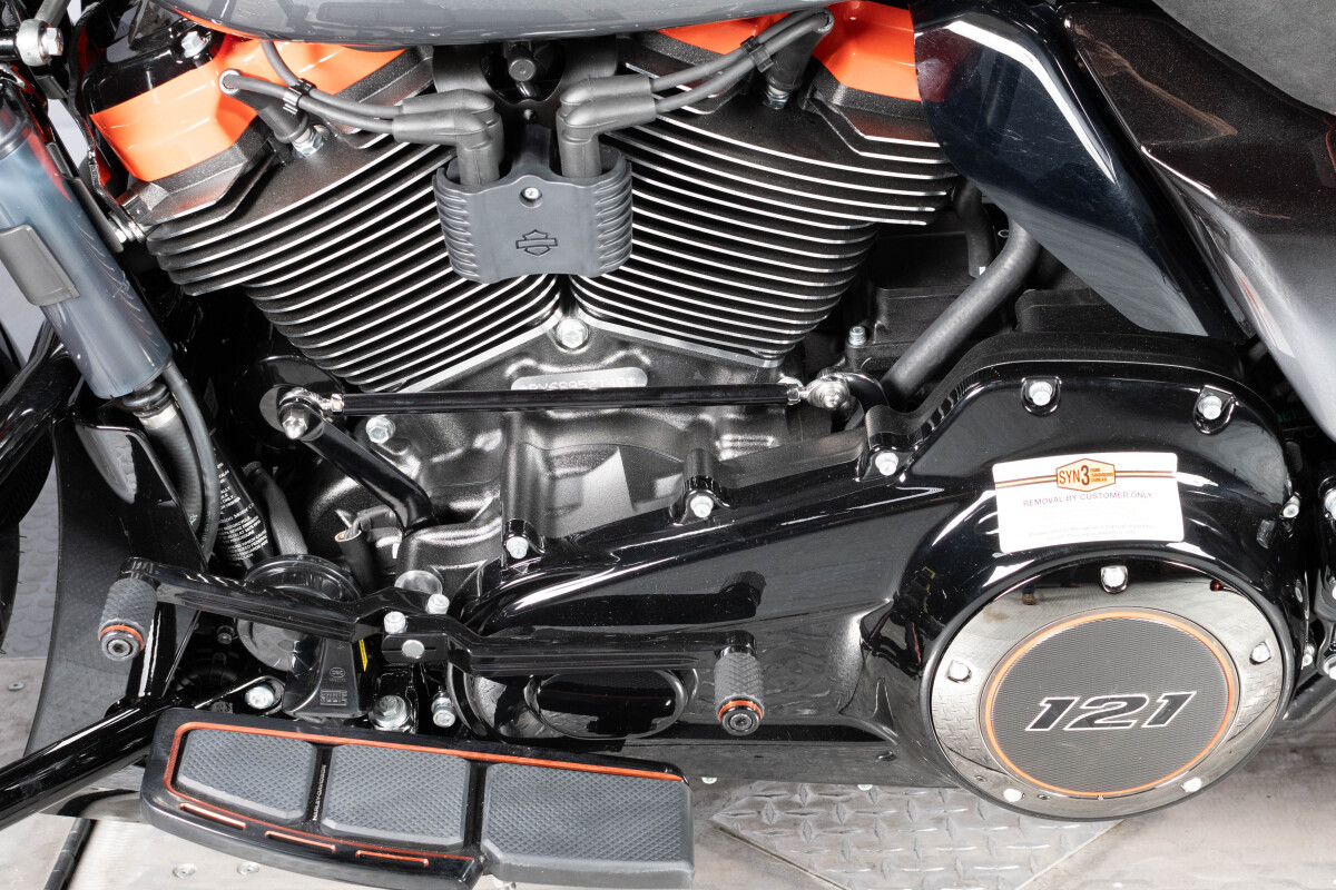 2025 Harley-Davidson® CVO™ Street Glide® FLHXSE, photo 24