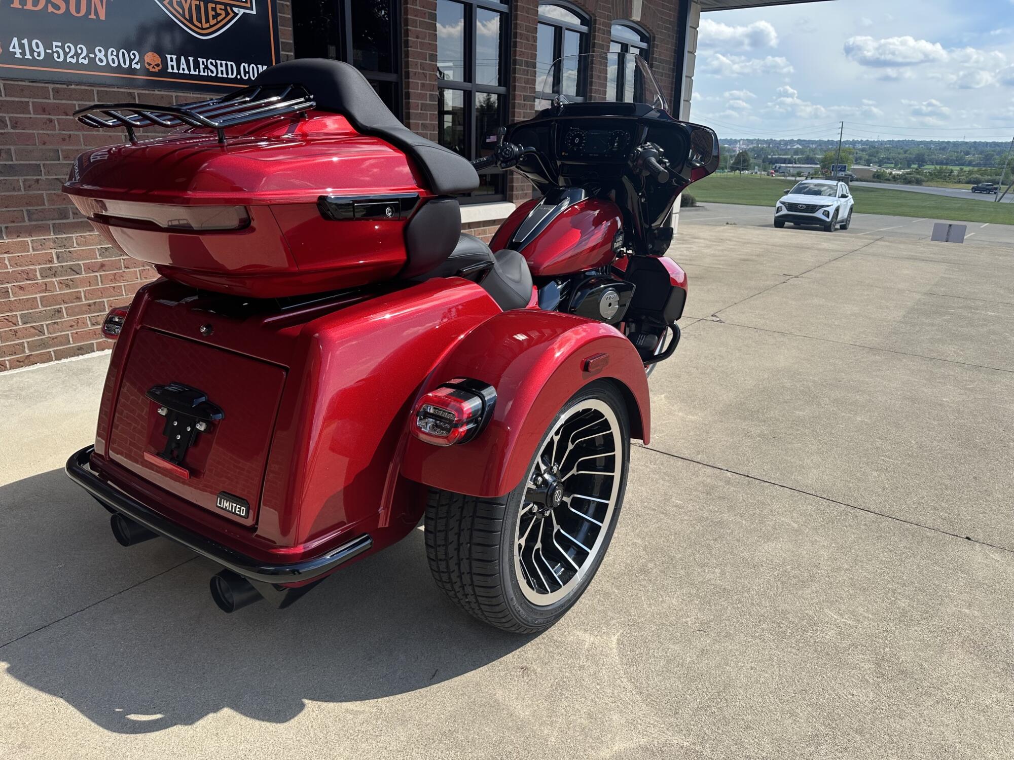 2026 Street Glide 3 Limited Trike FLHLT, photo 15