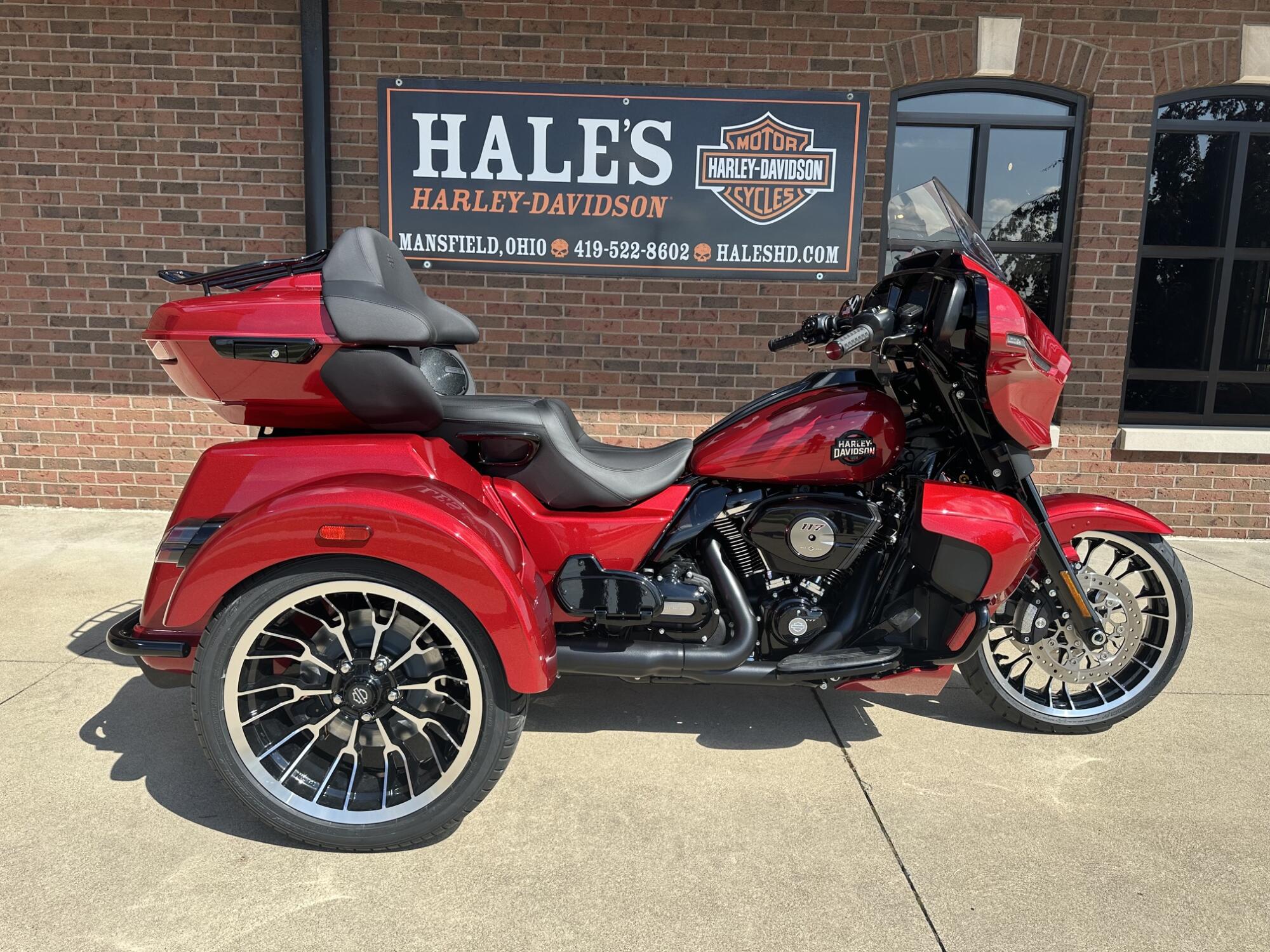 2026 Street Glide 3 Limited Trike FLHLT