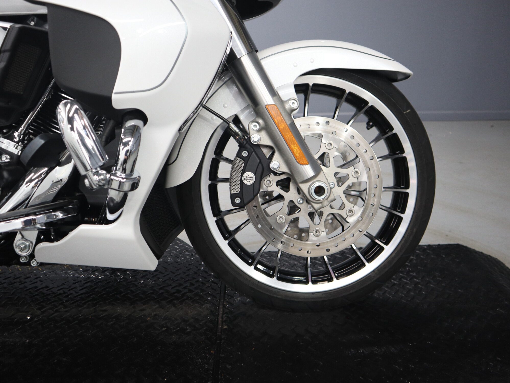 2026 Harley-Davidson® Road Glide Limited FLTRXL, photo 13