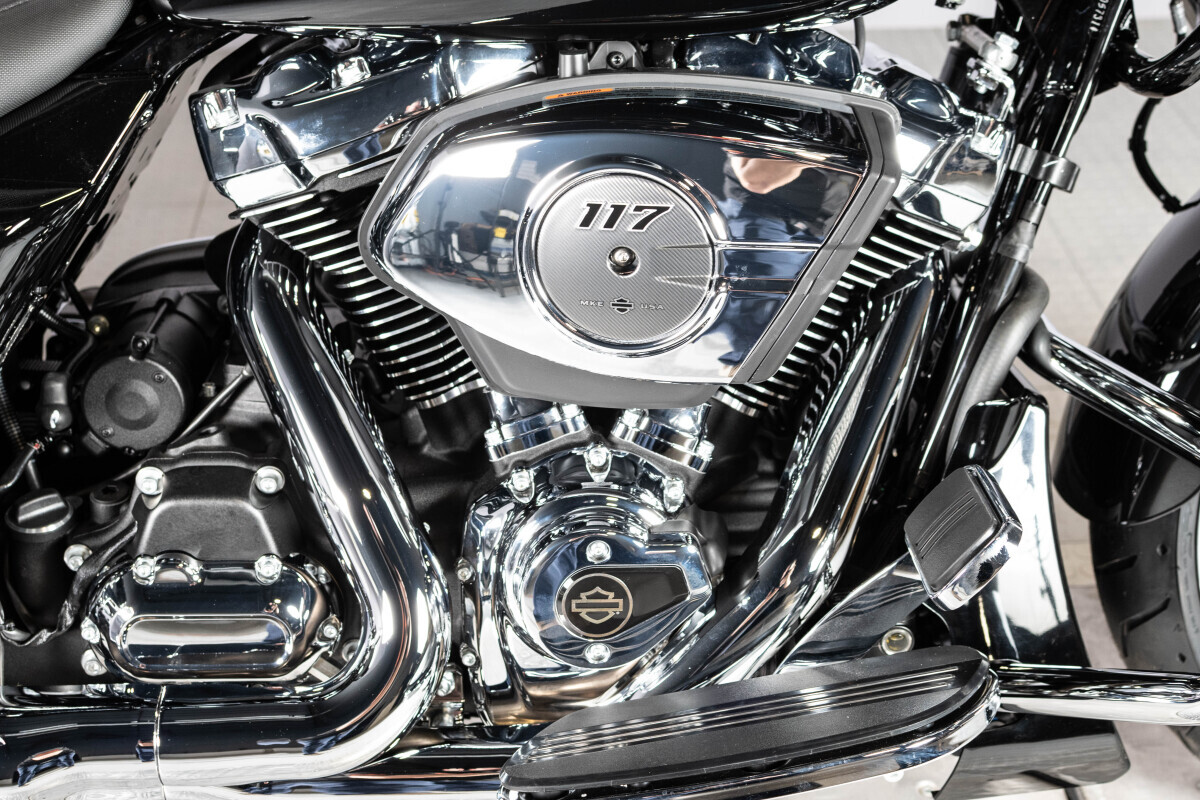 2026 Harley-Davidson® Road Glide™ FLTRX, photo 15