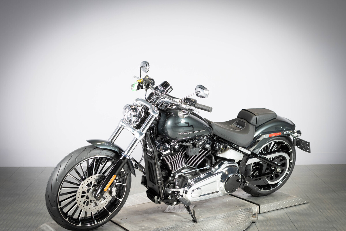2026 Harley-Davidson® Breakout™ FXBR, photo 4