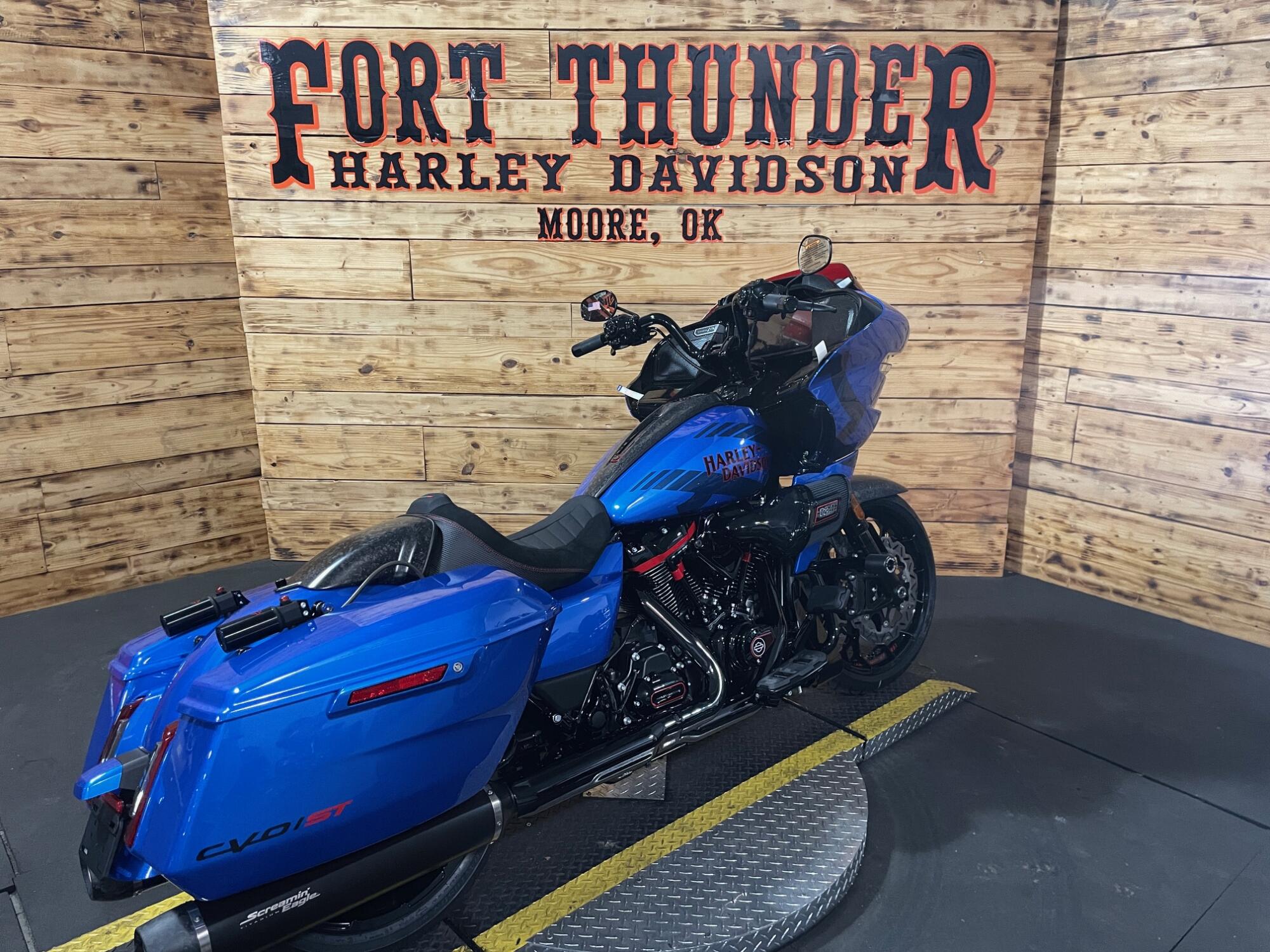 FLTRXSTSE 2026 CVO Road Glide ST, photo 14