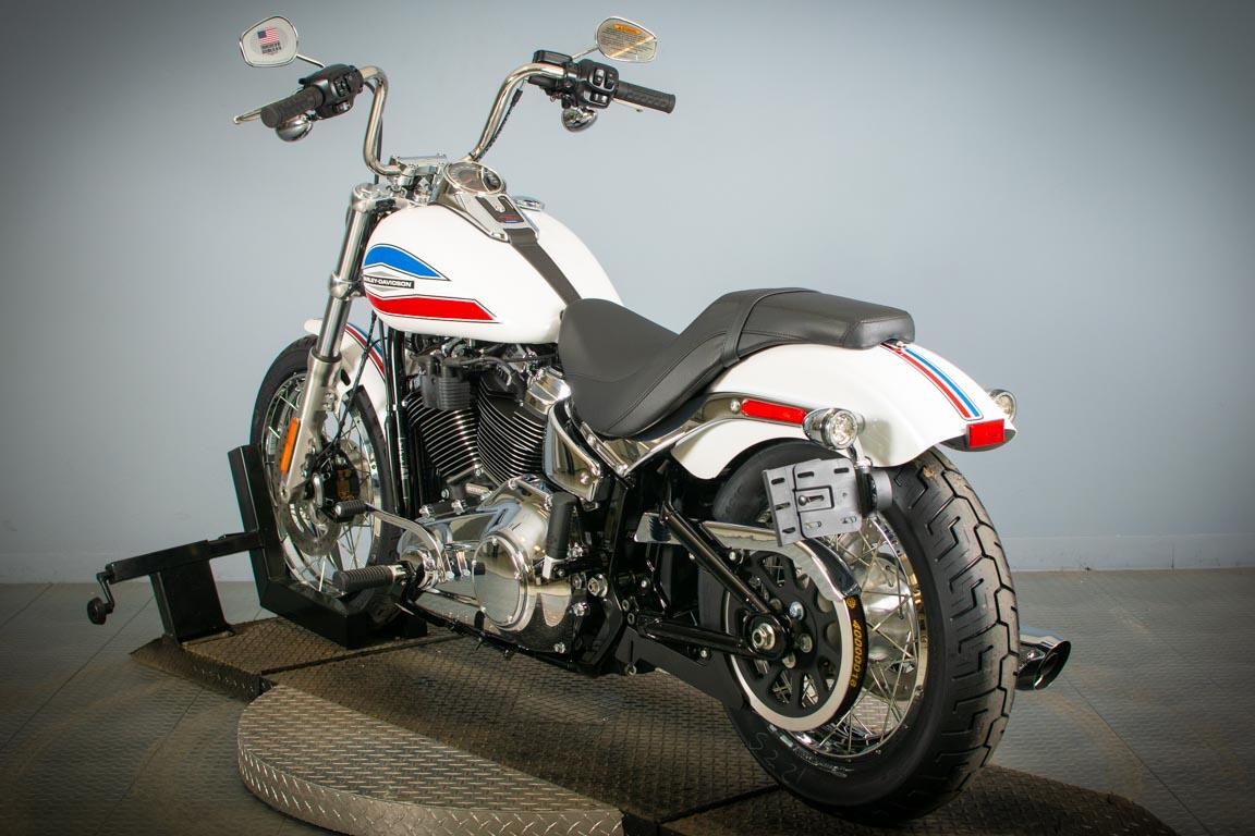 2026 Harley-Davidson® Super Glide® FXD, photo 6