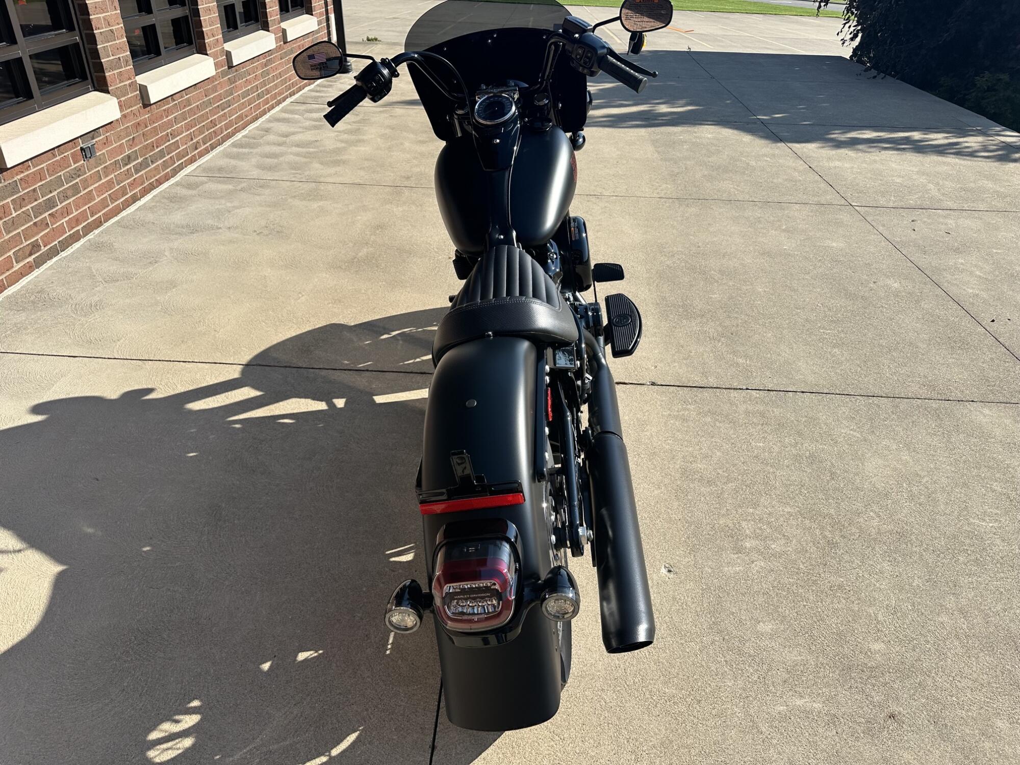 2026 Harley-Davidson Deadwood FLHD, photo 11
