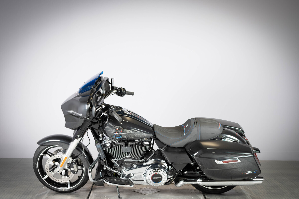 2026 Harley-Davidson® Street Glide® FLHX, photo 19