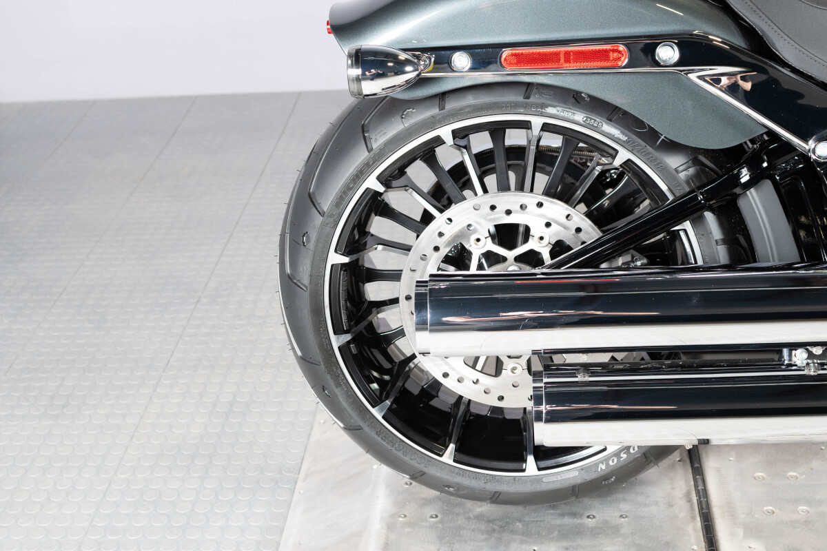 2026 Harley-Davidson® Breakout™ FXBR, photo 11