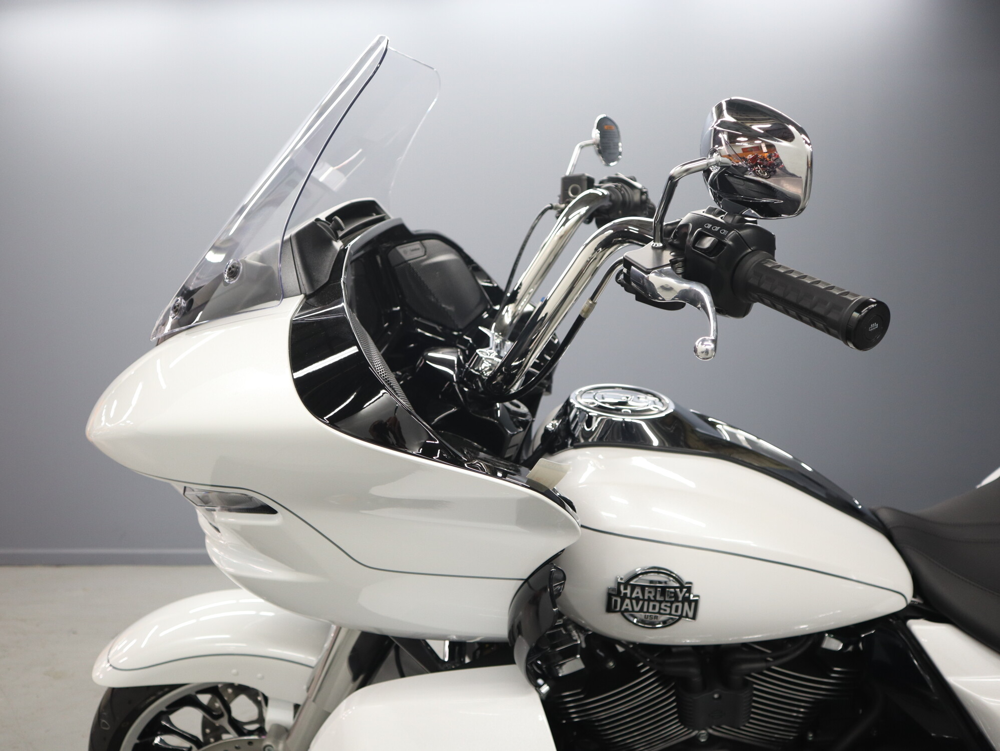2026 Harley-Davidson® Road Glide Limited FLTRXL, photo 27