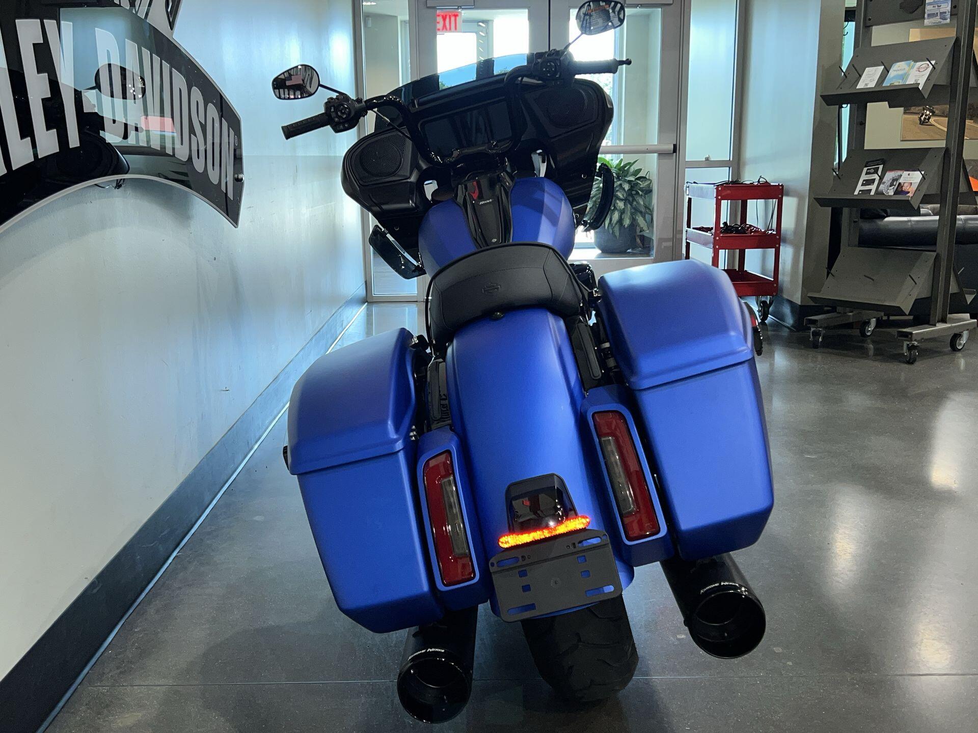 2026 Harley-Davidson® Road Glide™ FLTRX, photo 10
