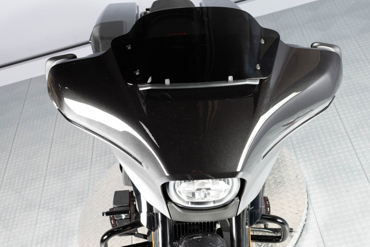 2025 Harley-Davidson® CVO™ Street Glide® FLHXSE, photo 47