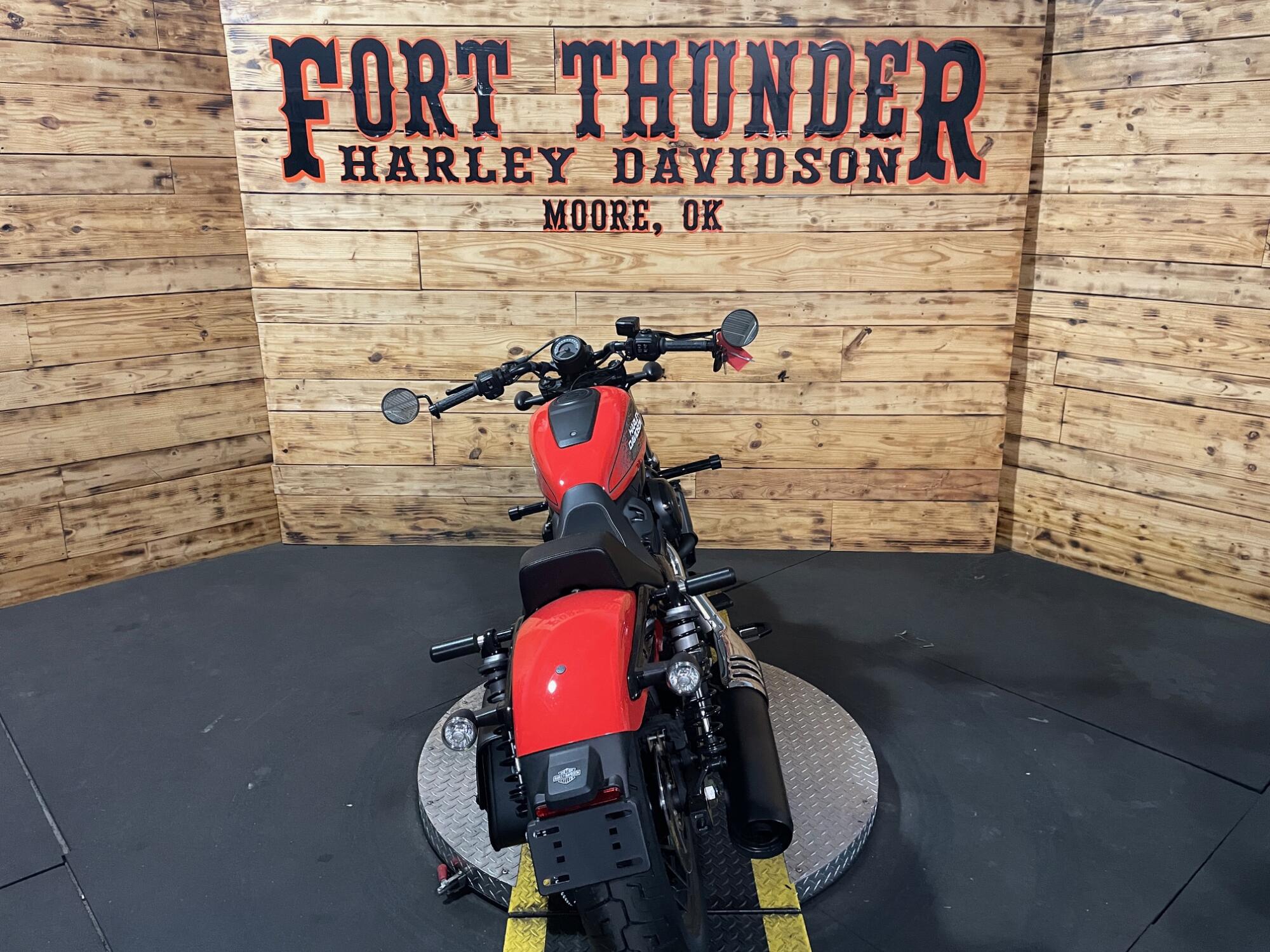 2026 Harley-Davidson® Nightster™ RH975, photo 11
