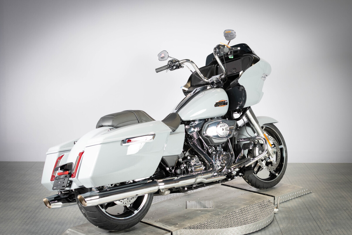 2026 Harley-Davidson® Road Glide™ FLTRX, photo 31