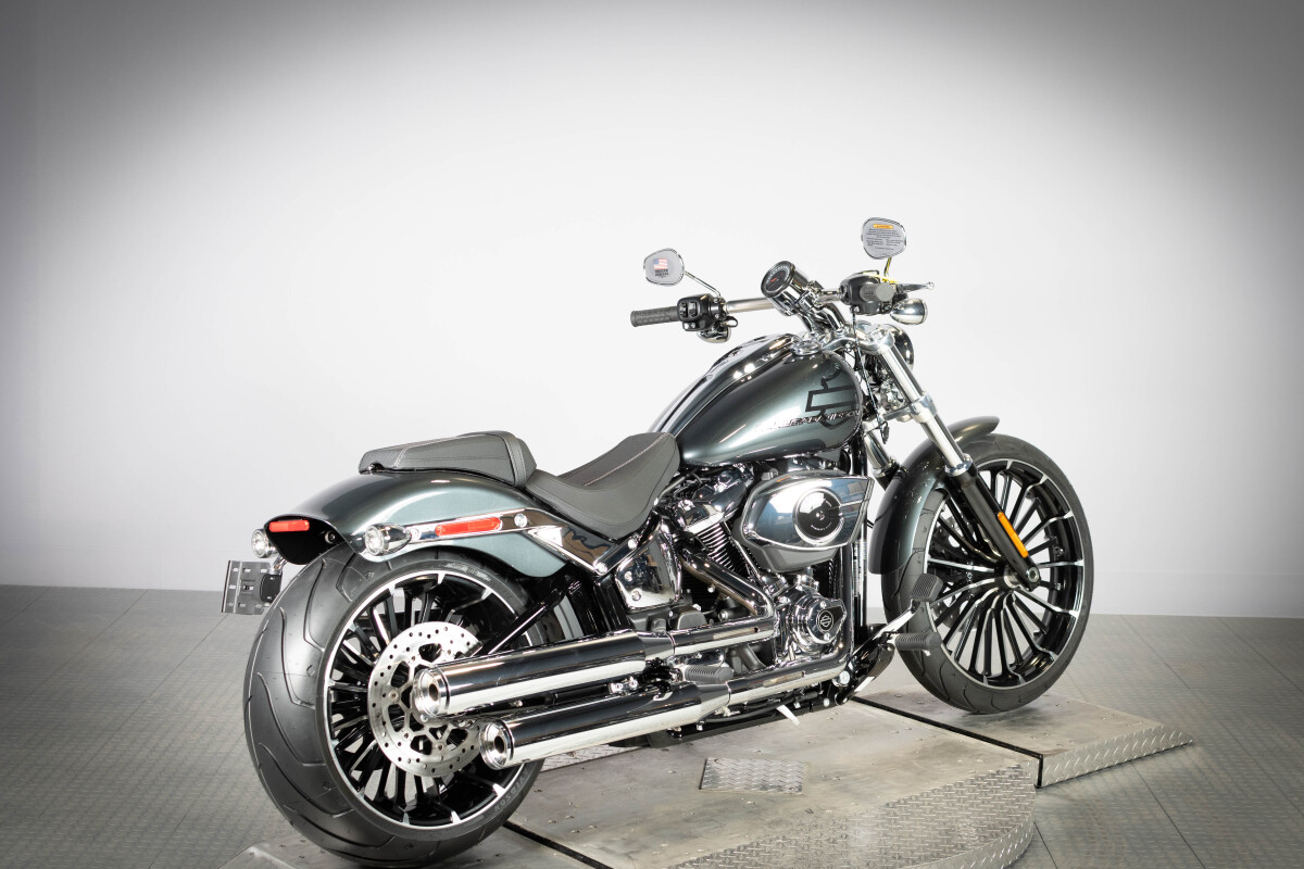 2026 Harley-Davidson® Breakout™ FXBR, photo 8