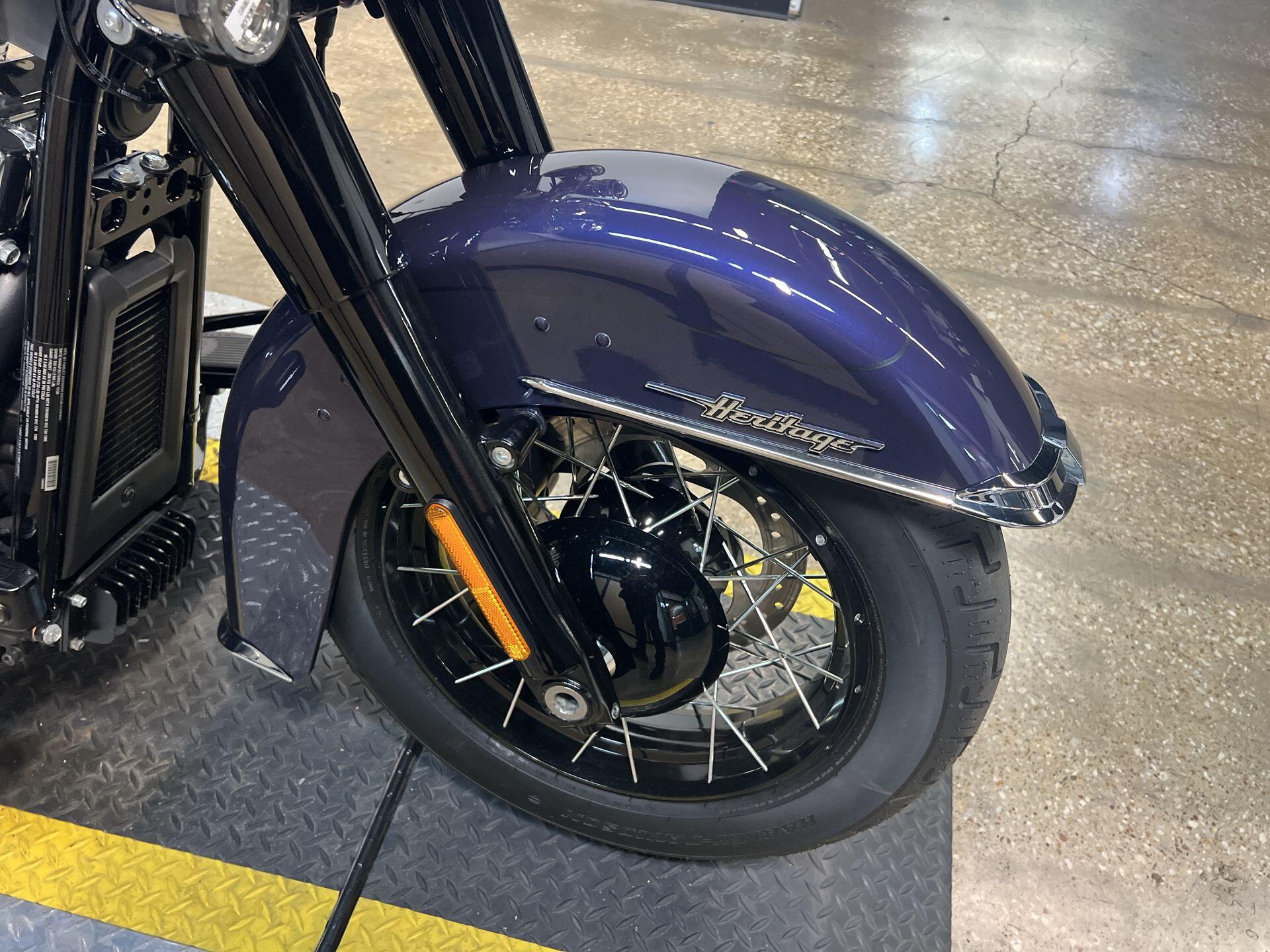 2026 Harley-Davidson® Heritage Classic FLHC, photo 11