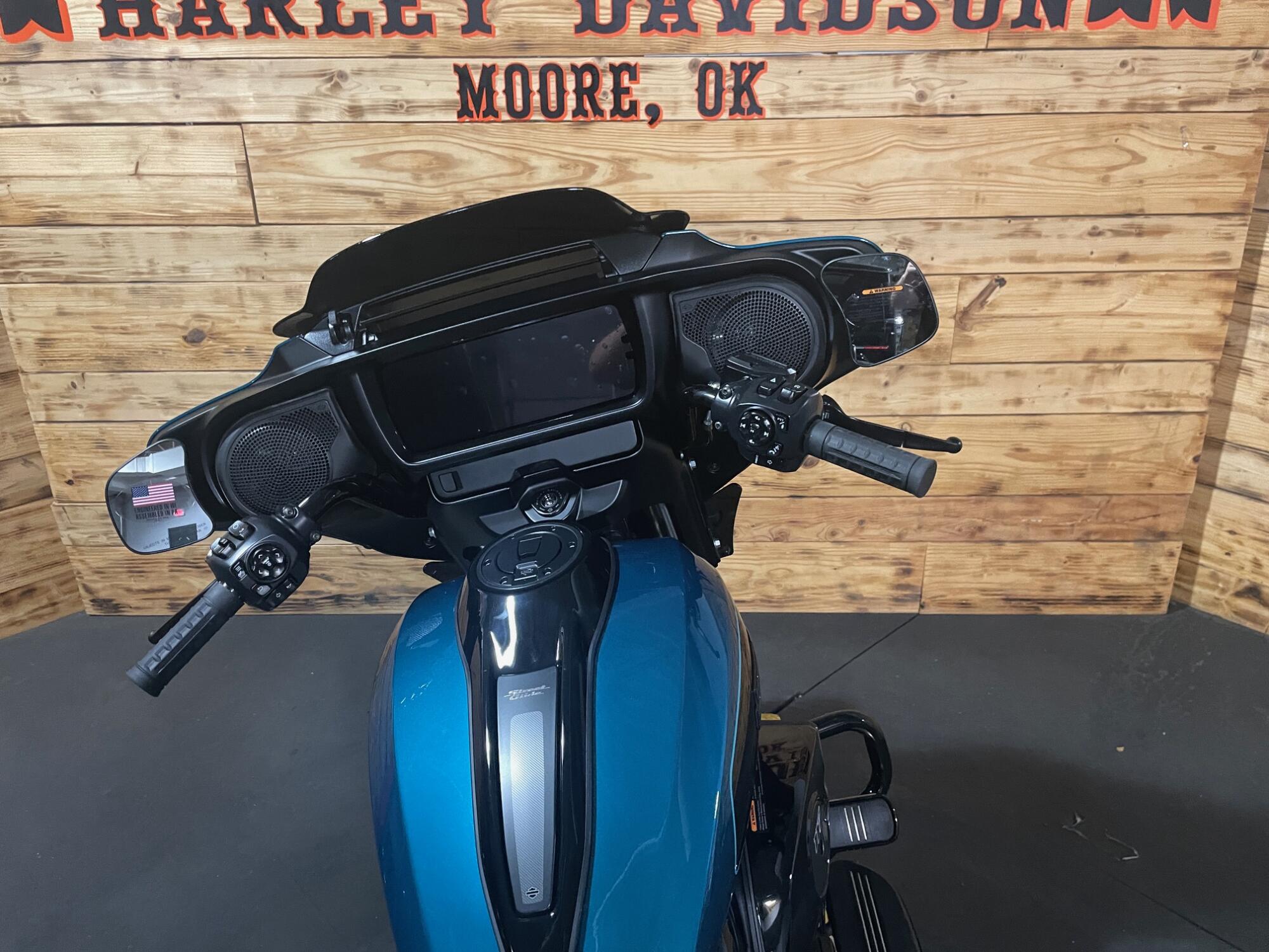 2026 Harley-Davidson® Street Glide® FLHX, photo 13