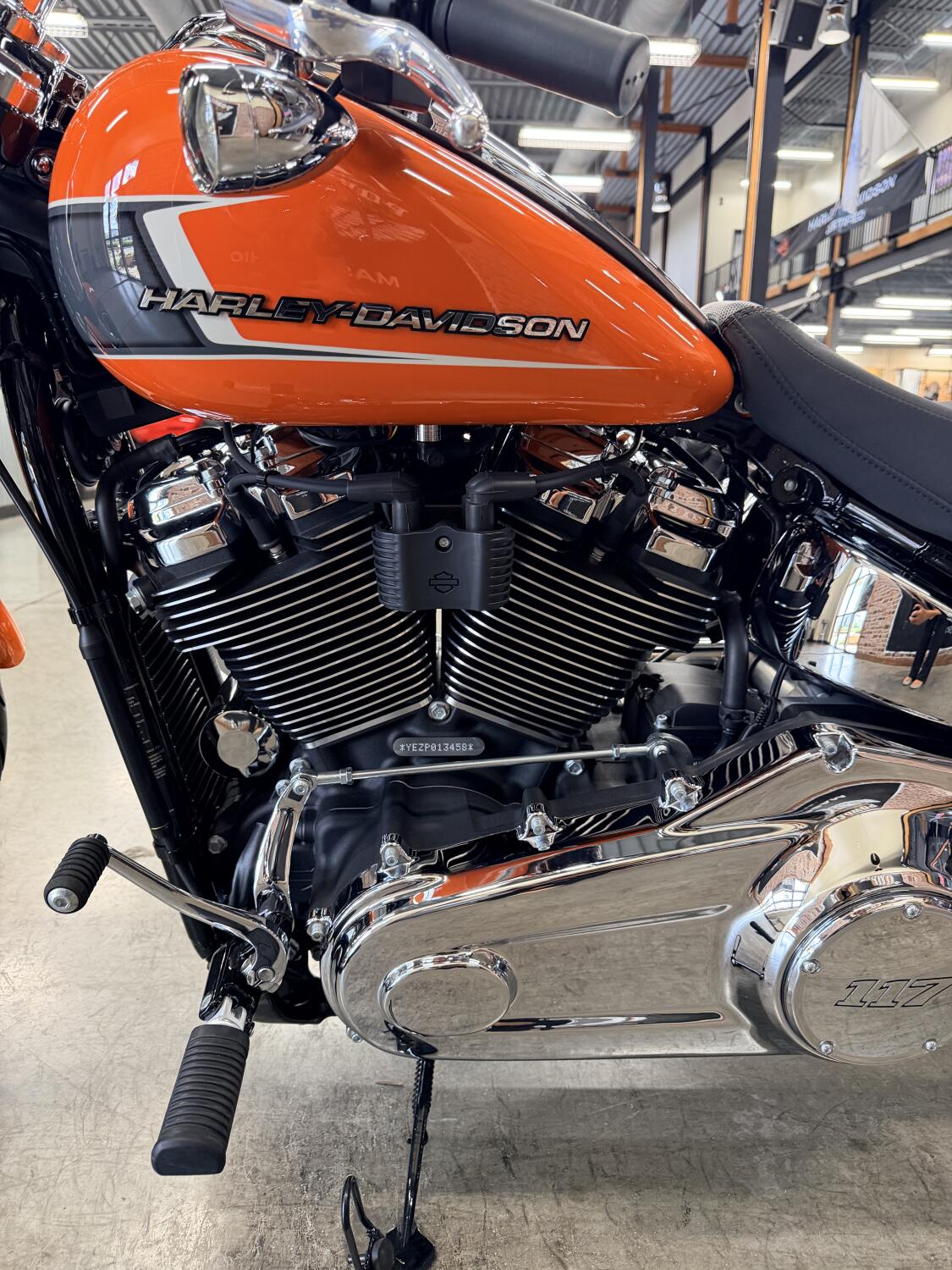 2023 Harley-Davidson® Breakout™ FXBR, photo 12