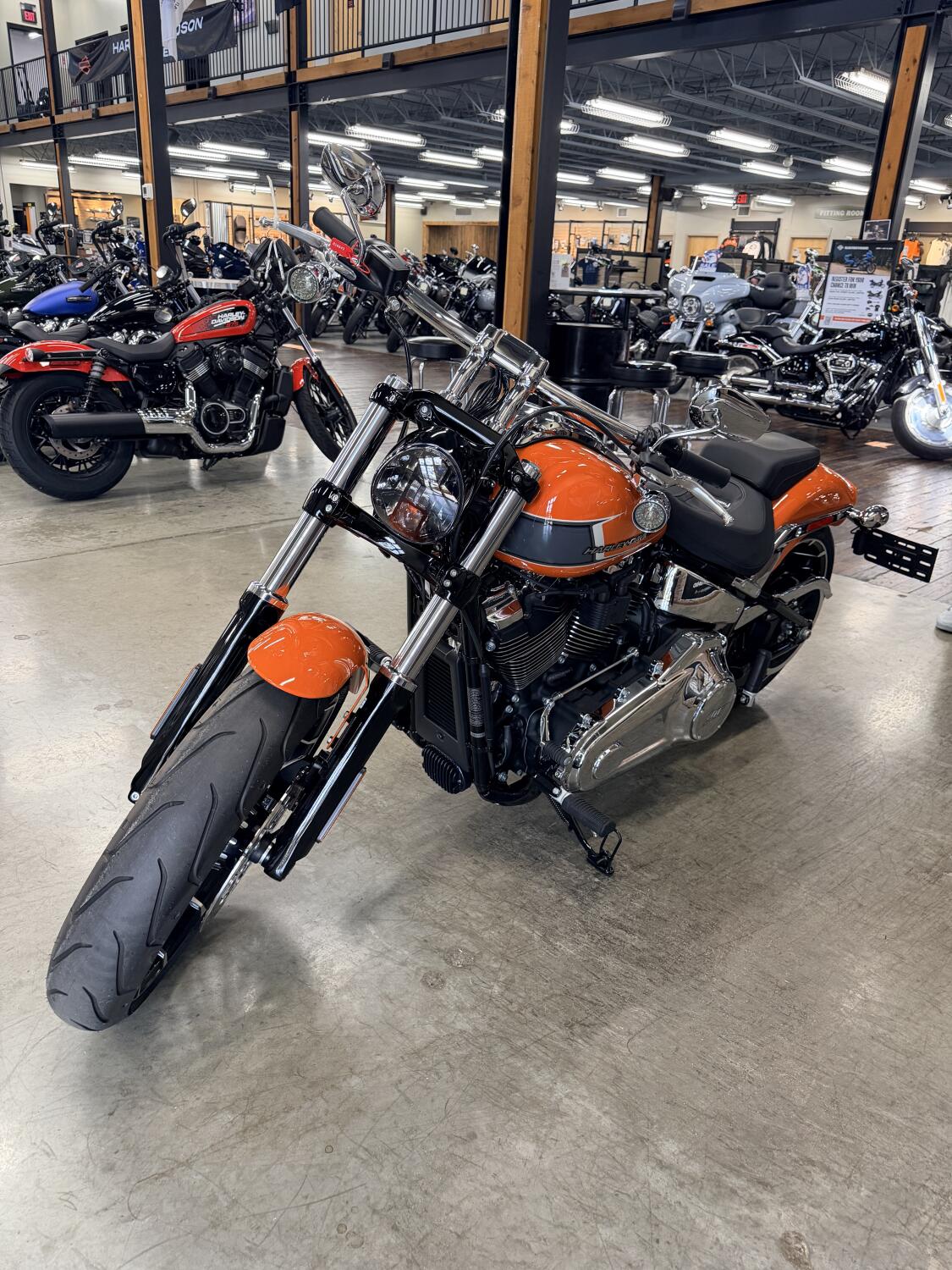 2023 Harley-Davidson® Breakout™ FXBR, photo 13
